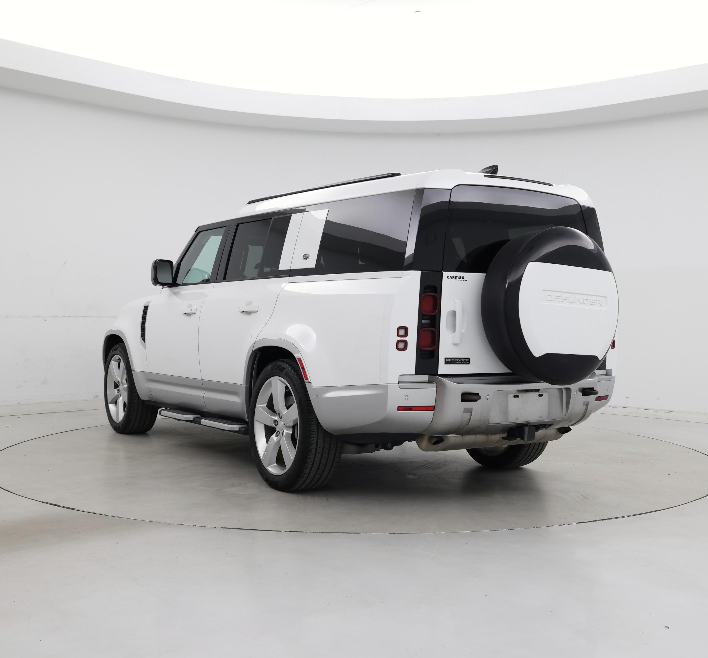 Thumbnail: 2023 Land Rover Defender - 2