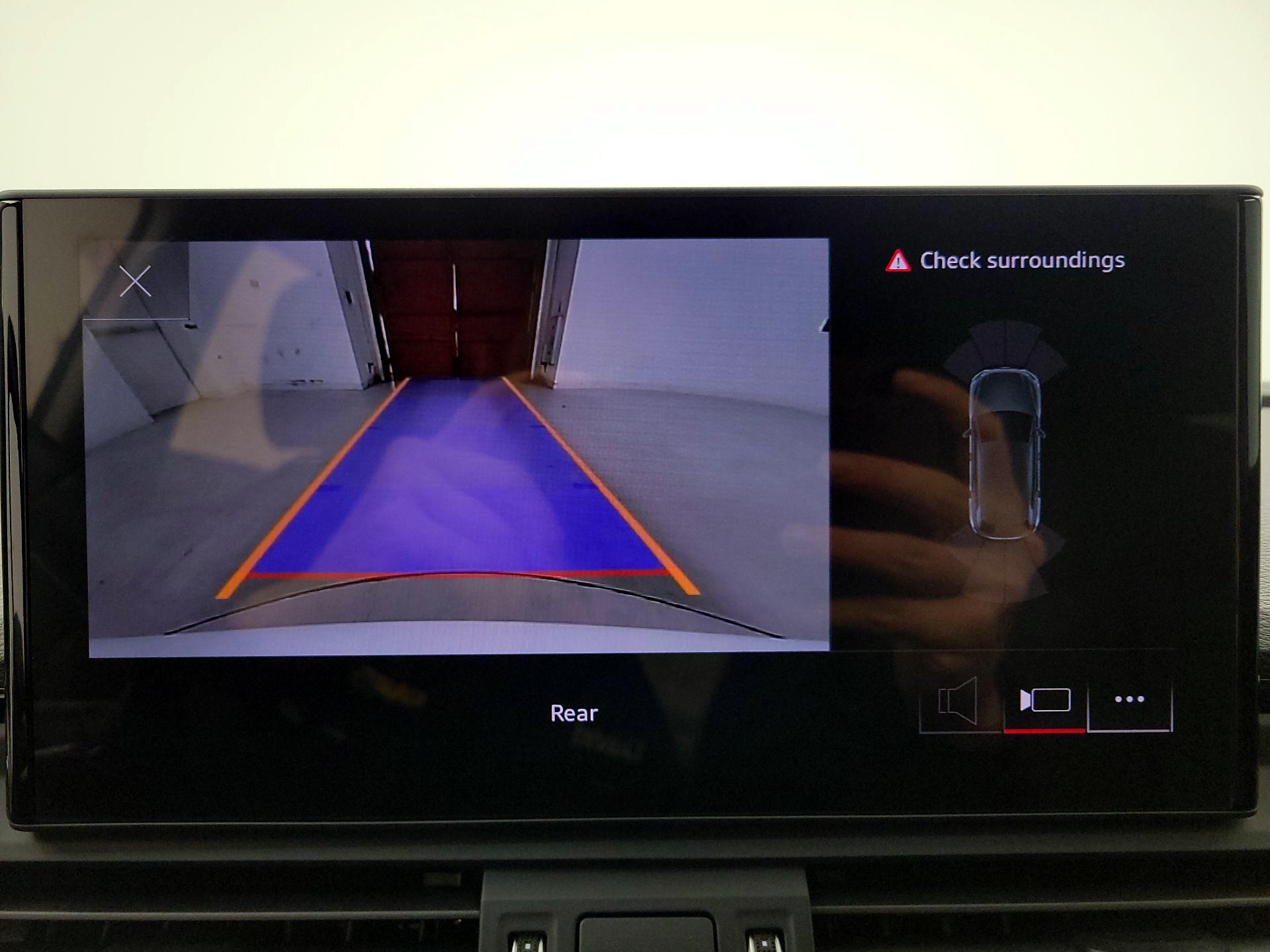 Thumbnail: 2023 Audi Q5 - 14