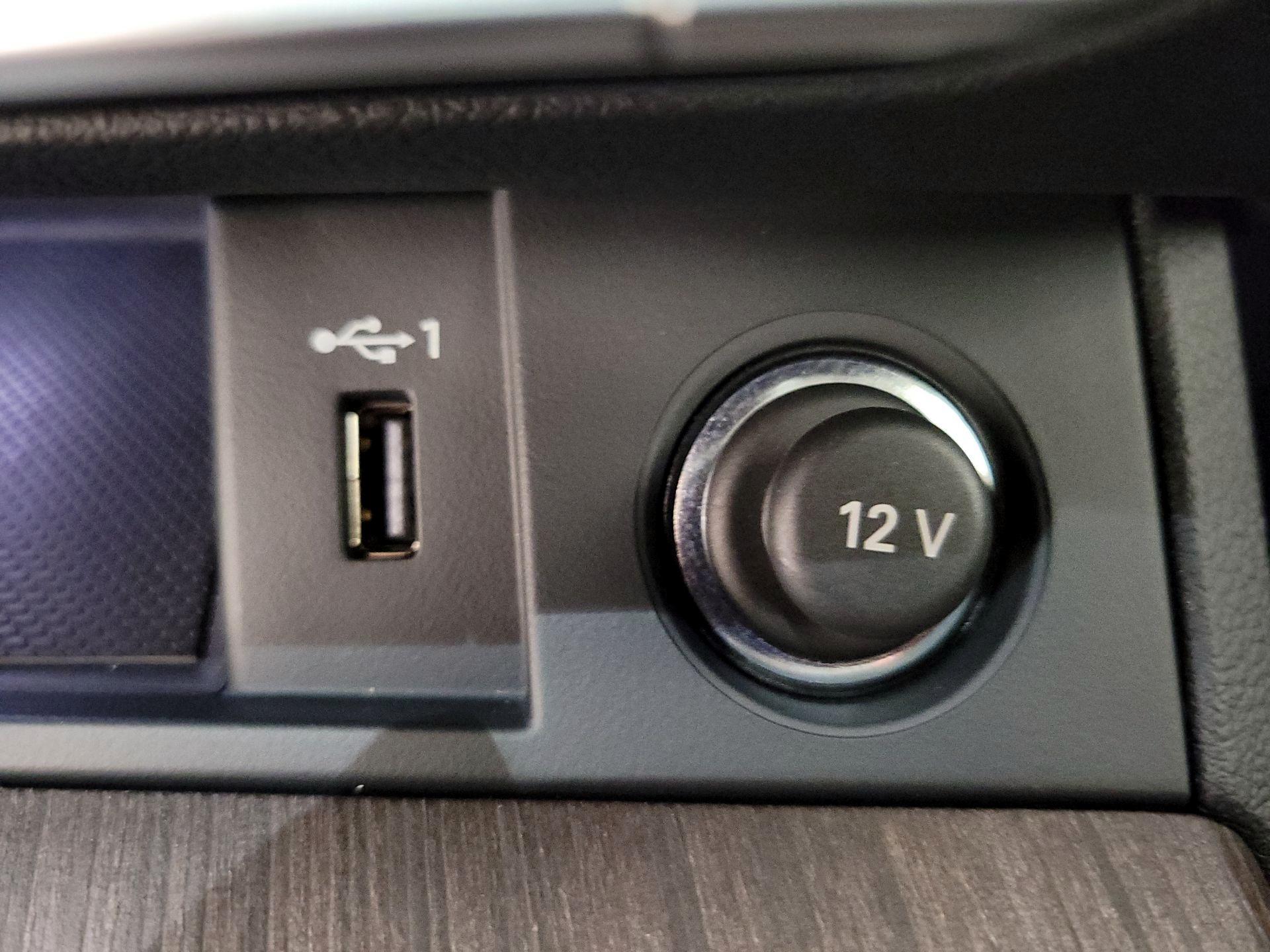 Thumbnail: 2023 Audi Q5 - 18