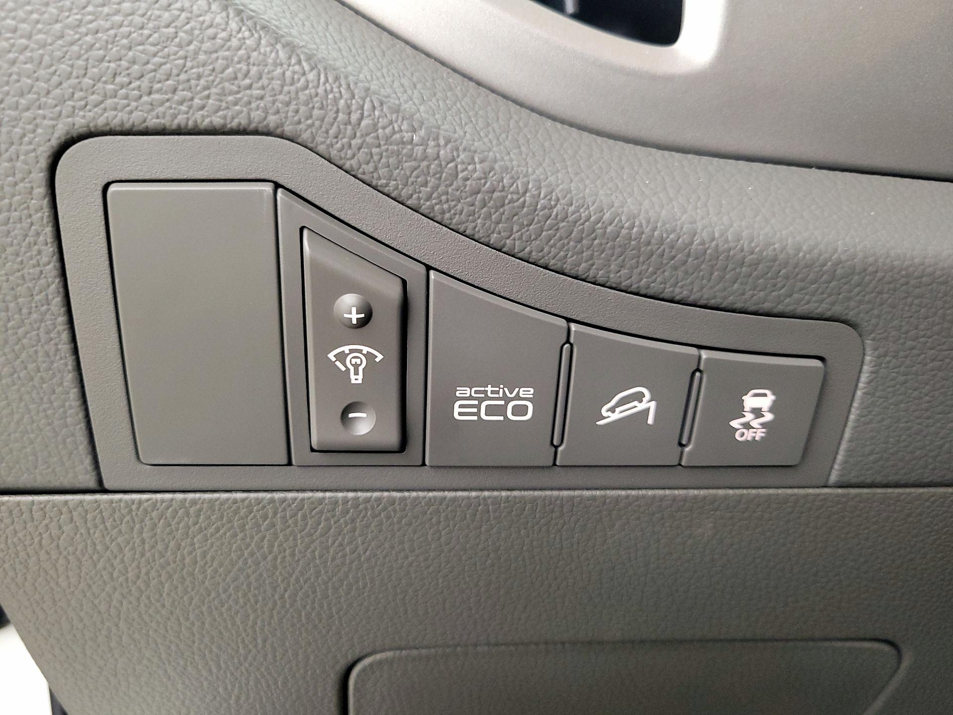 Thumbnail: 2016 Kia Sportage - 13