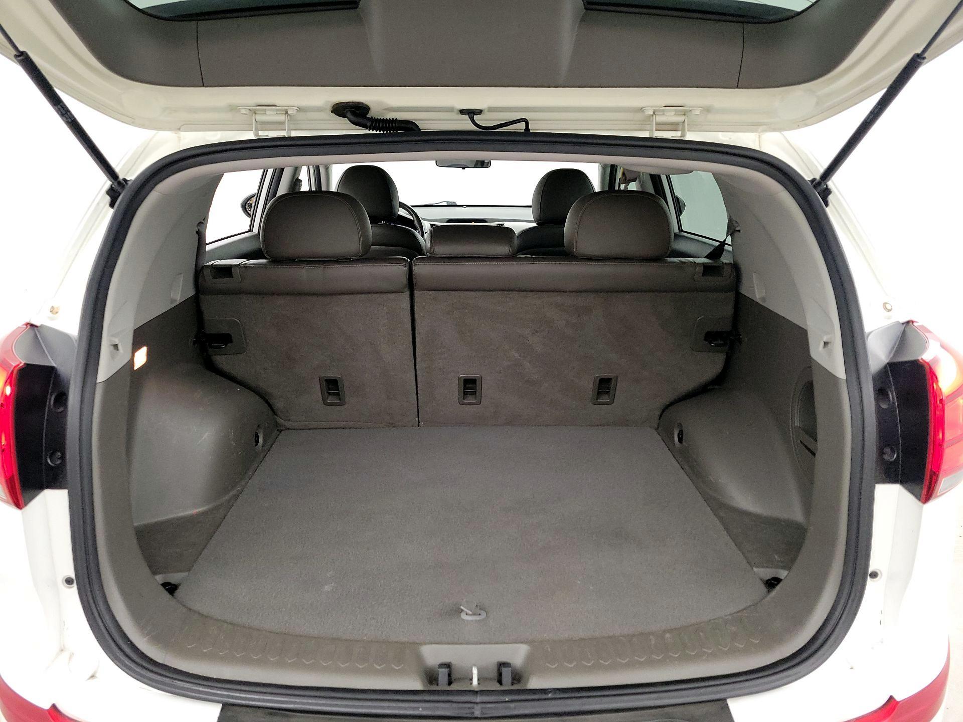 Thumbnail: 2016 Kia Sportage - 20