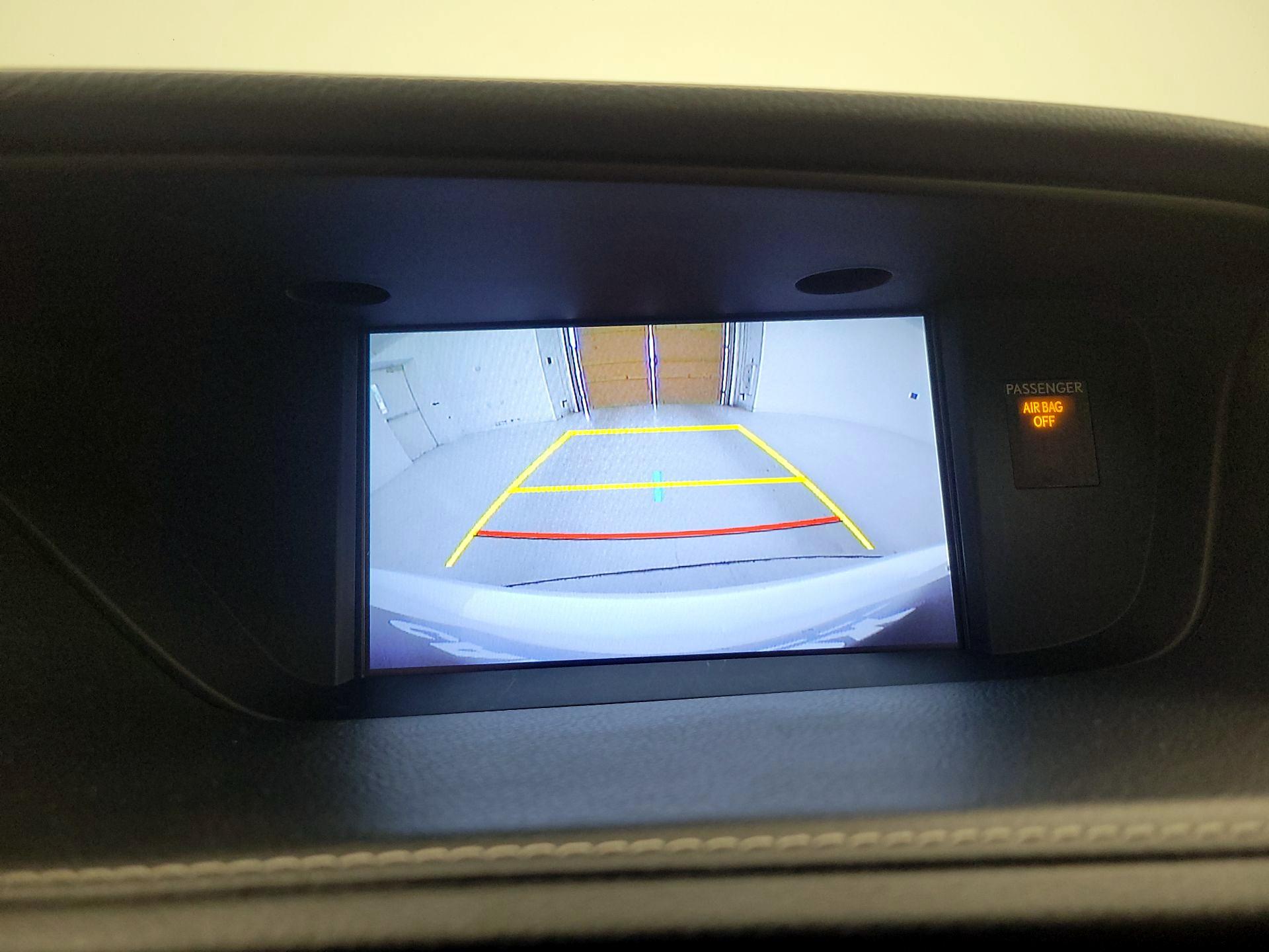 Thumbnail: 2015 Lexus ES - 15