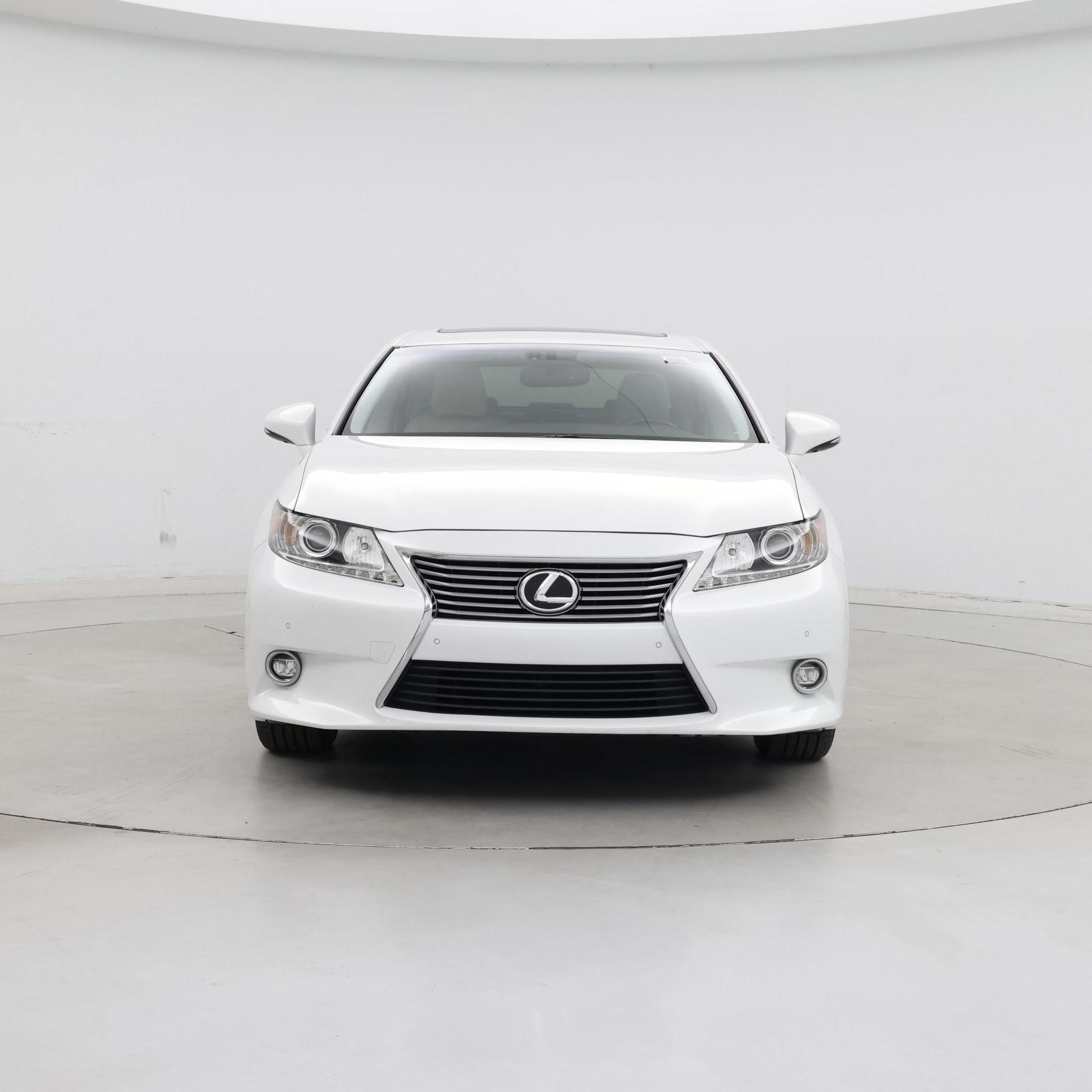 Thumbnail: 2015 Lexus ES - 5