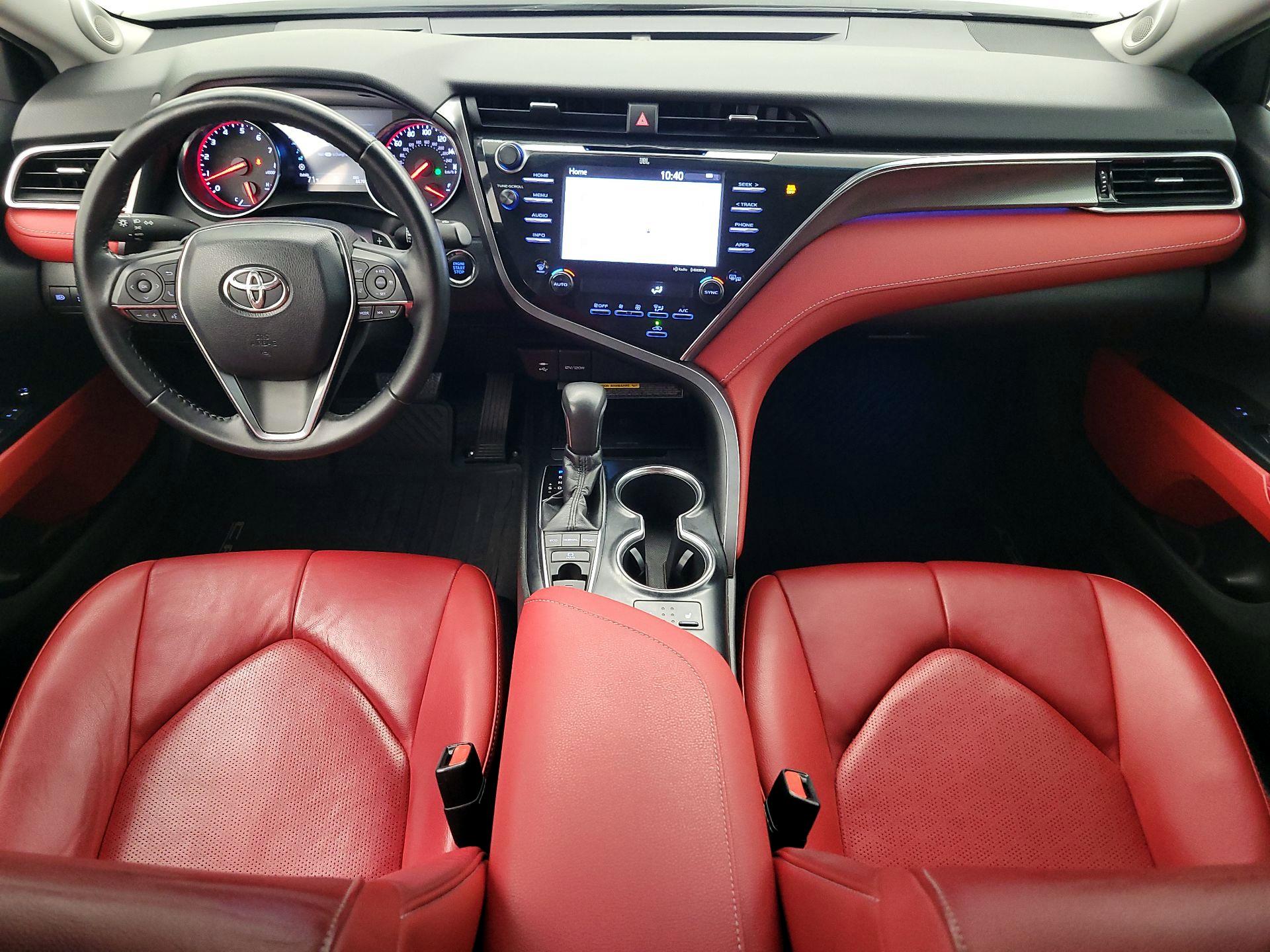 Thumbnail: 2018 Toyota Camry - 9