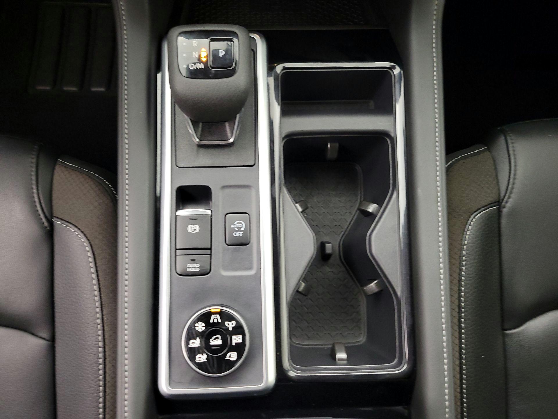 Thumbnail: 2024 Nissan Pathfinder - 18