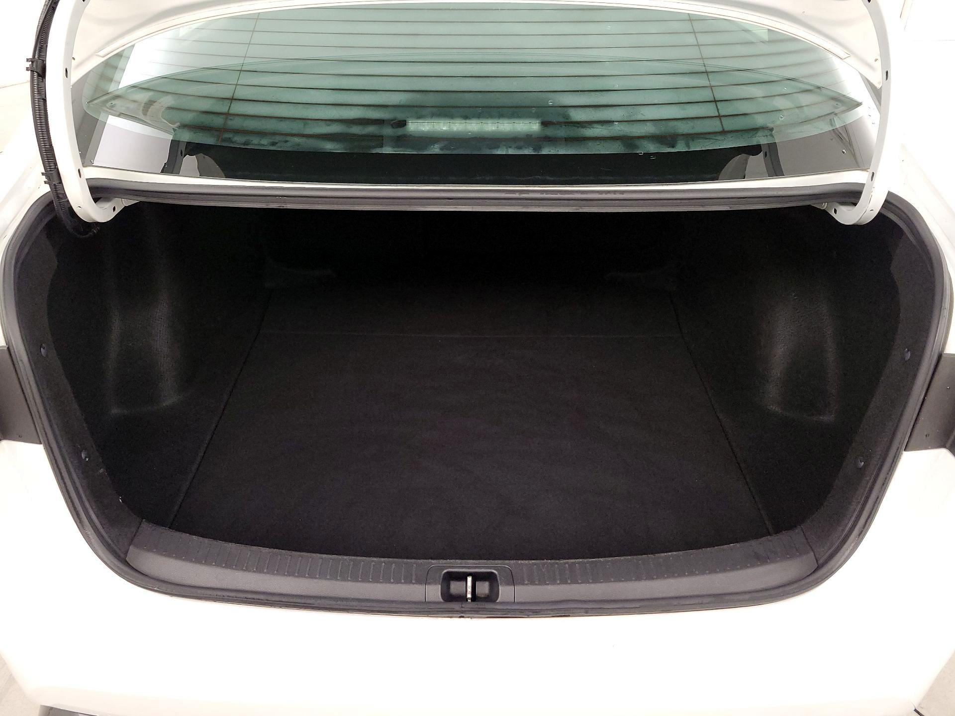 Thumbnail: 2020 Toyota Corolla - 20