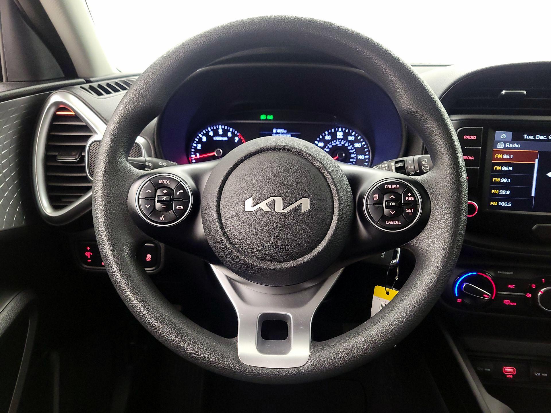 Thumbnail: 2022 Kia Soul - 10