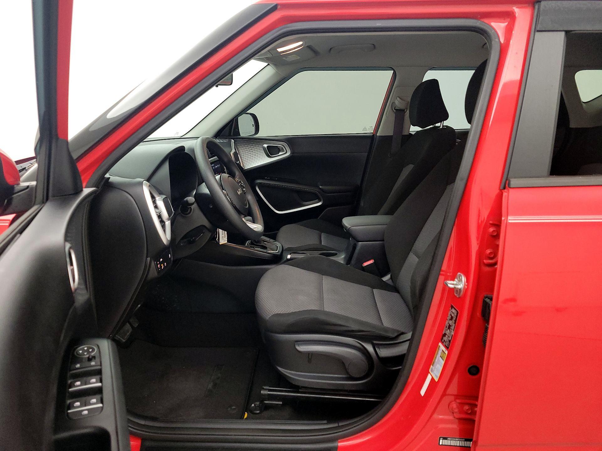 Thumbnail: 2022 Kia Soul - 11