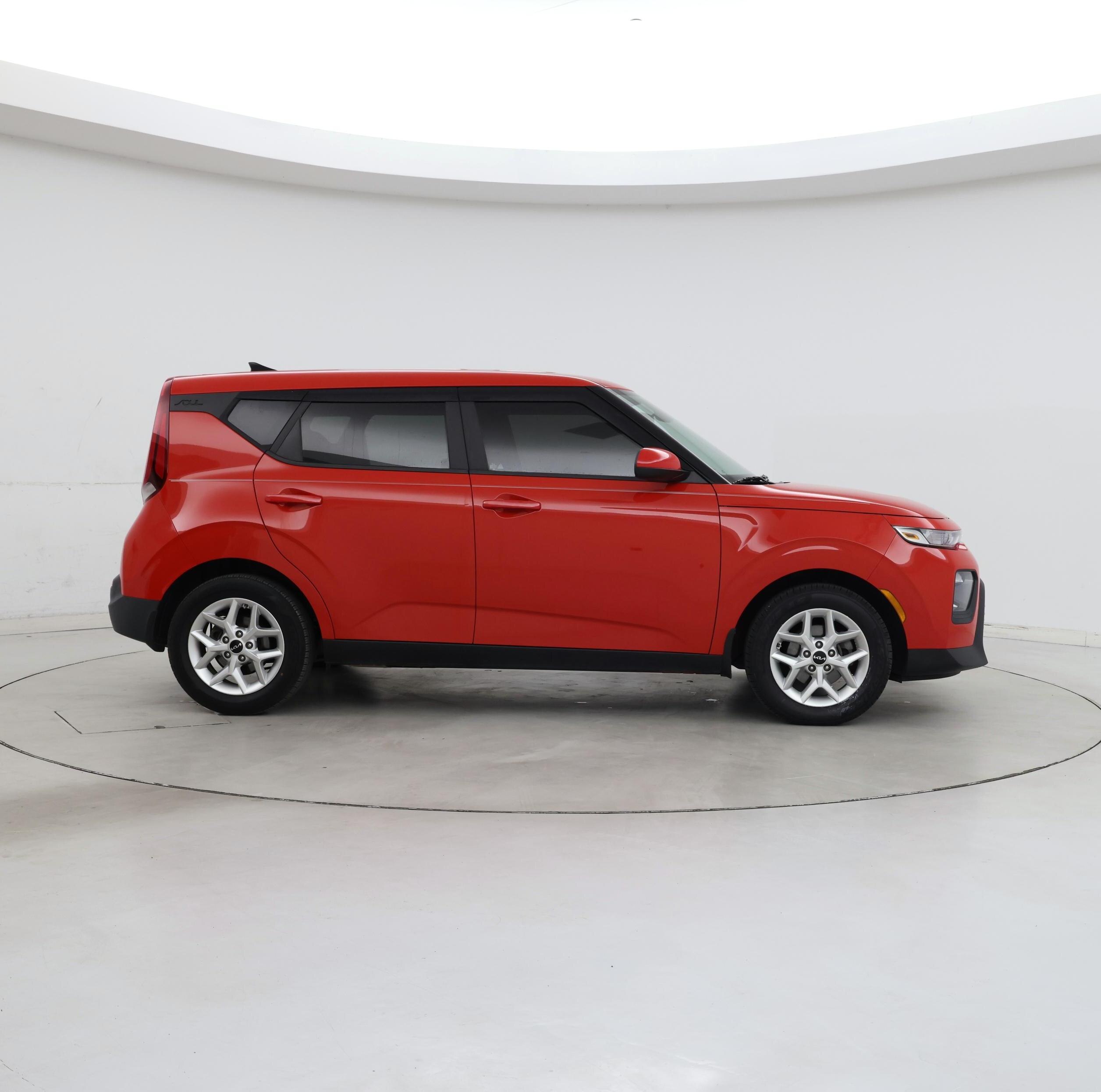 Thumbnail: 2022 Kia Soul - 7