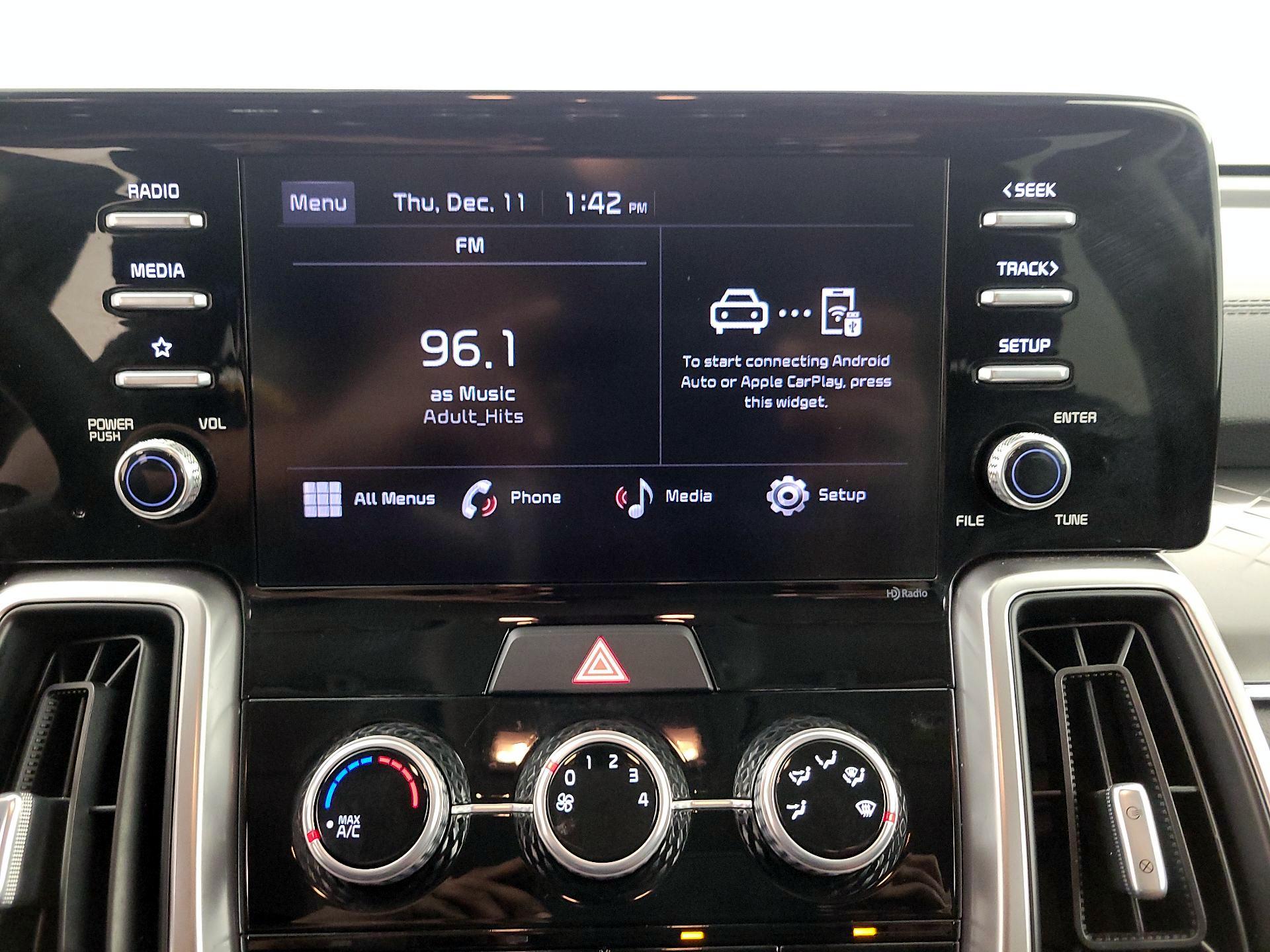 Thumbnail: 2023 Kia Sorento - 15