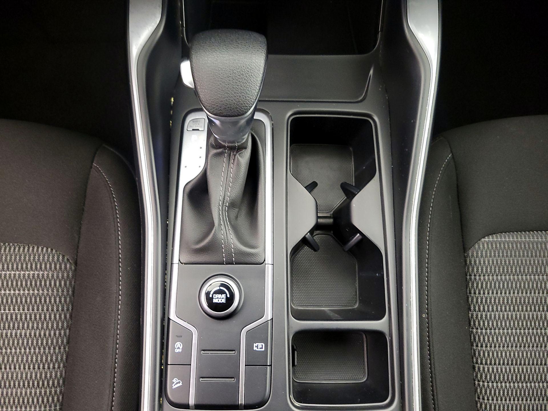 Thumbnail: 2023 Kia Sorento - 17