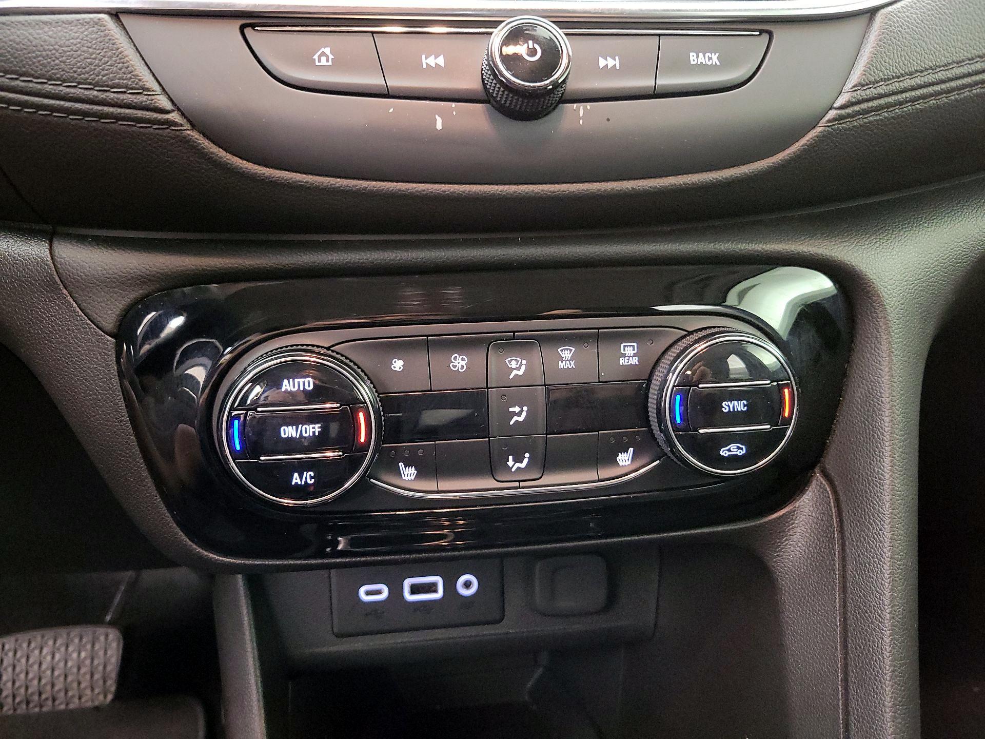 Thumbnail: 2021 Buick Encore GX - 16