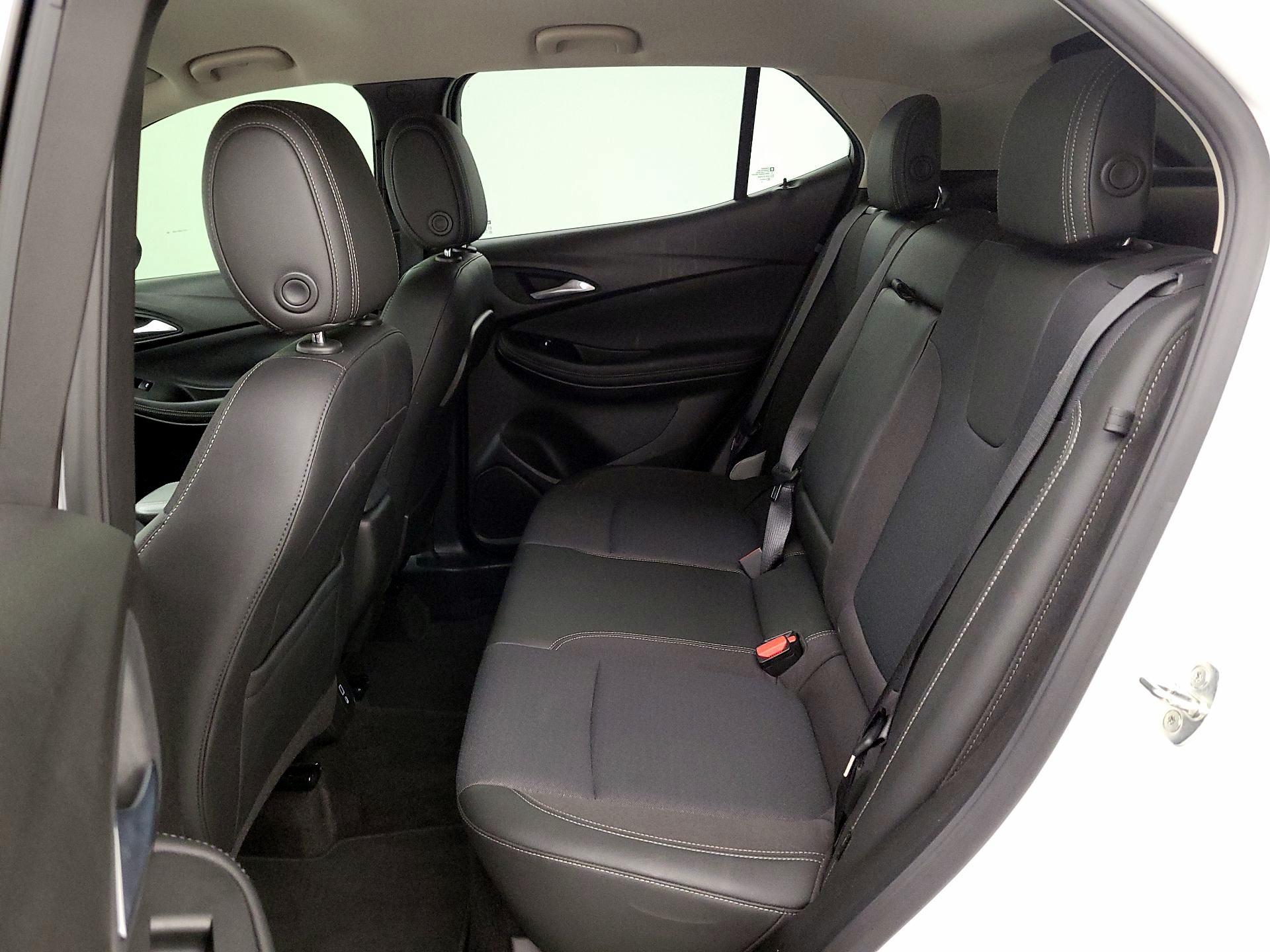 Thumbnail: 2021 Buick Encore GX - 19