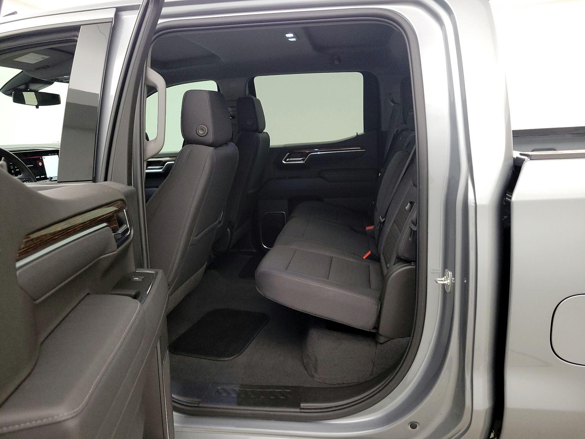 Thumbnail: 2025 GMC Sierra 1500 - 19