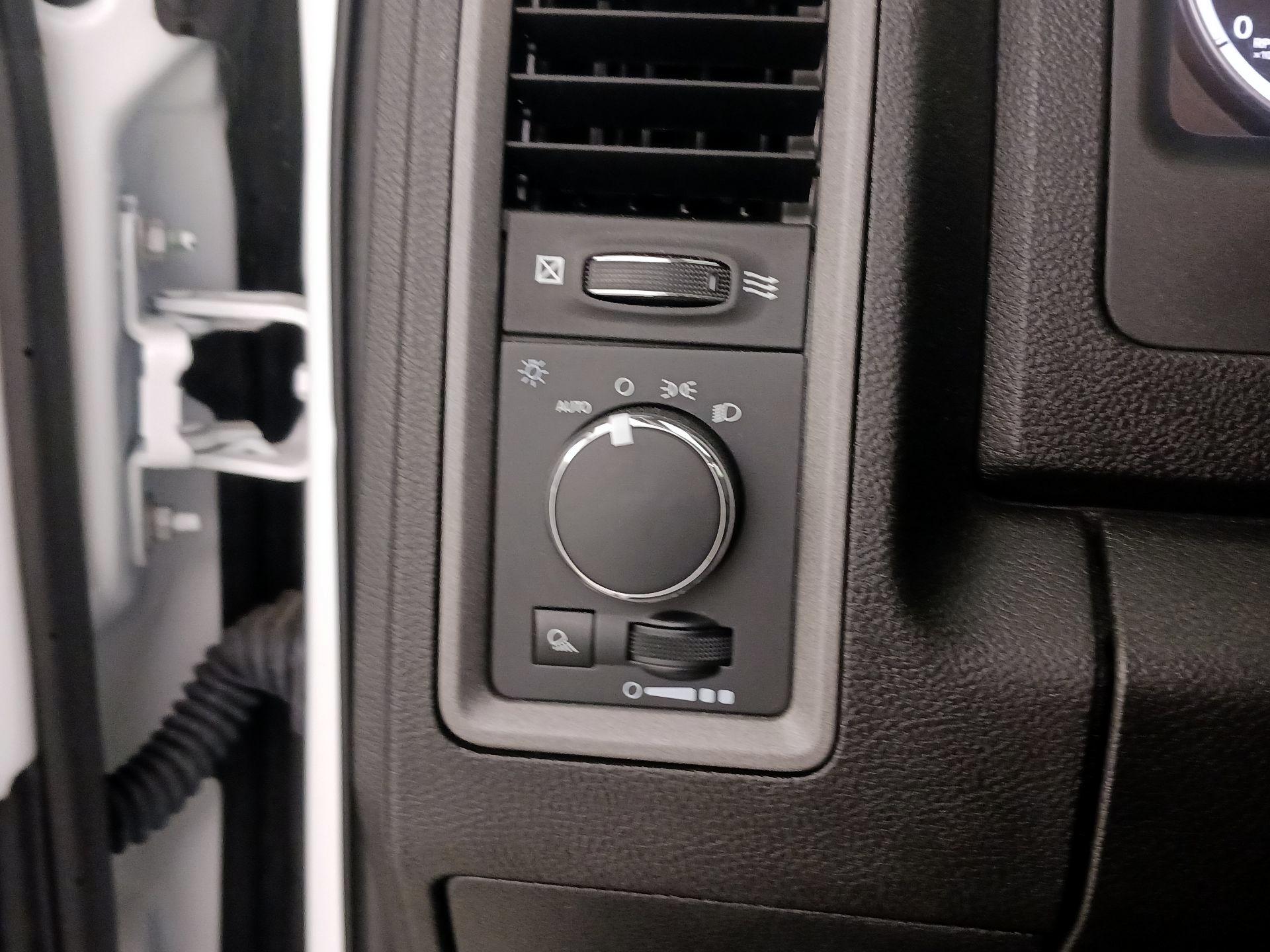 Thumbnail: 2023 RAM 1500 Classic - 13