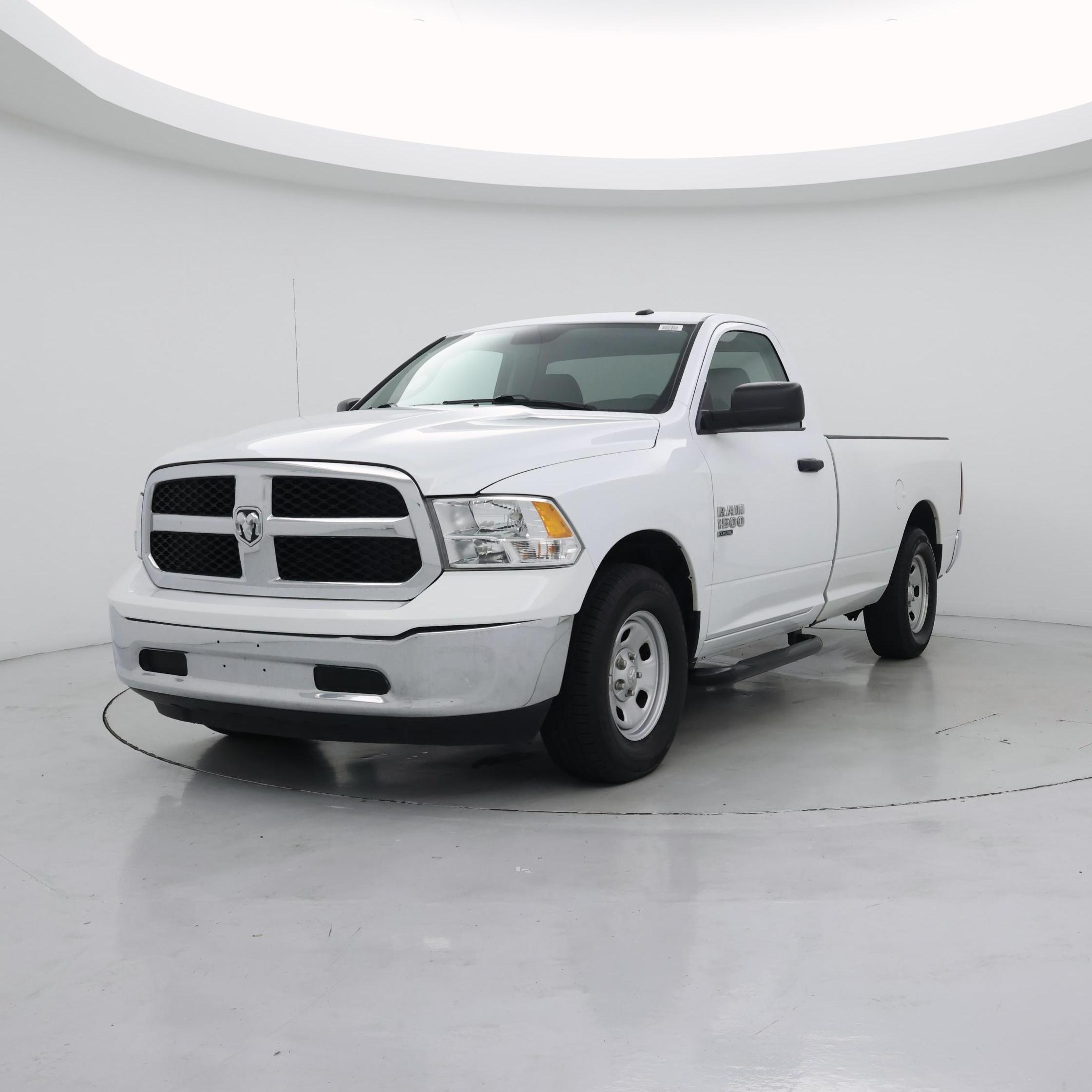 Thumbnail: 2023 RAM 1500 Classic - 4
