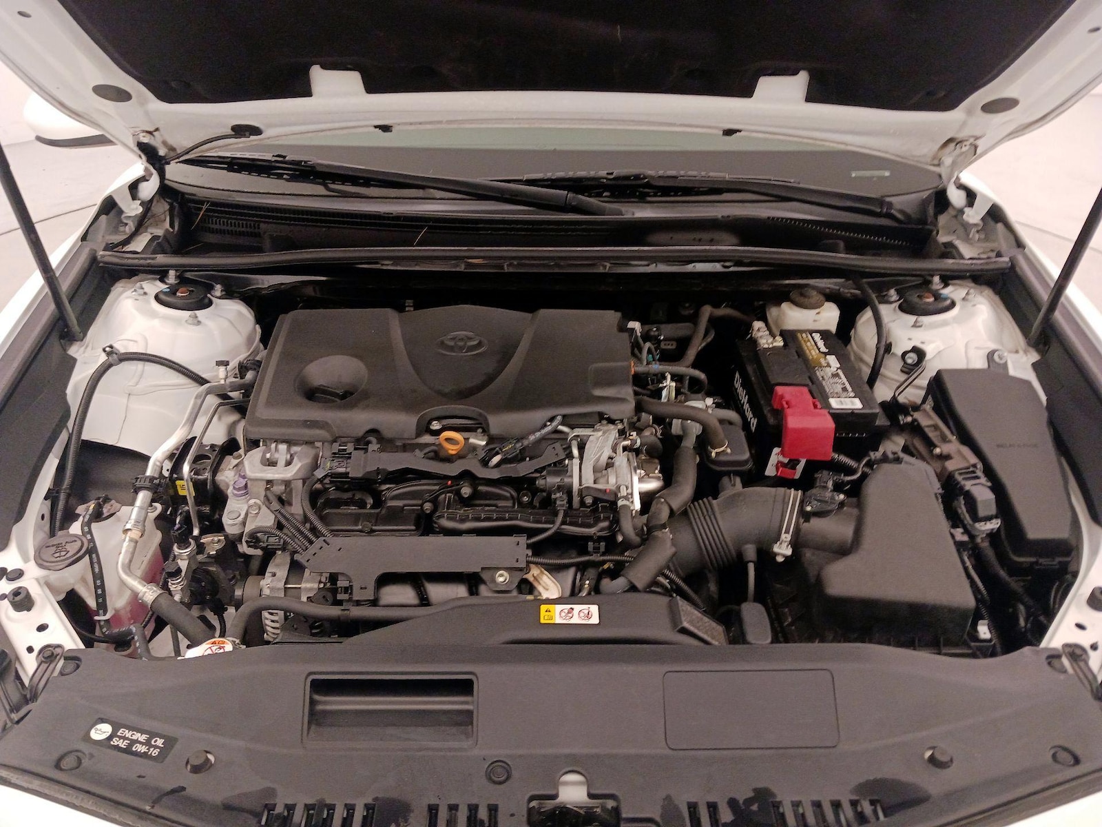 2020 Toyota Camry SE - Photo 22