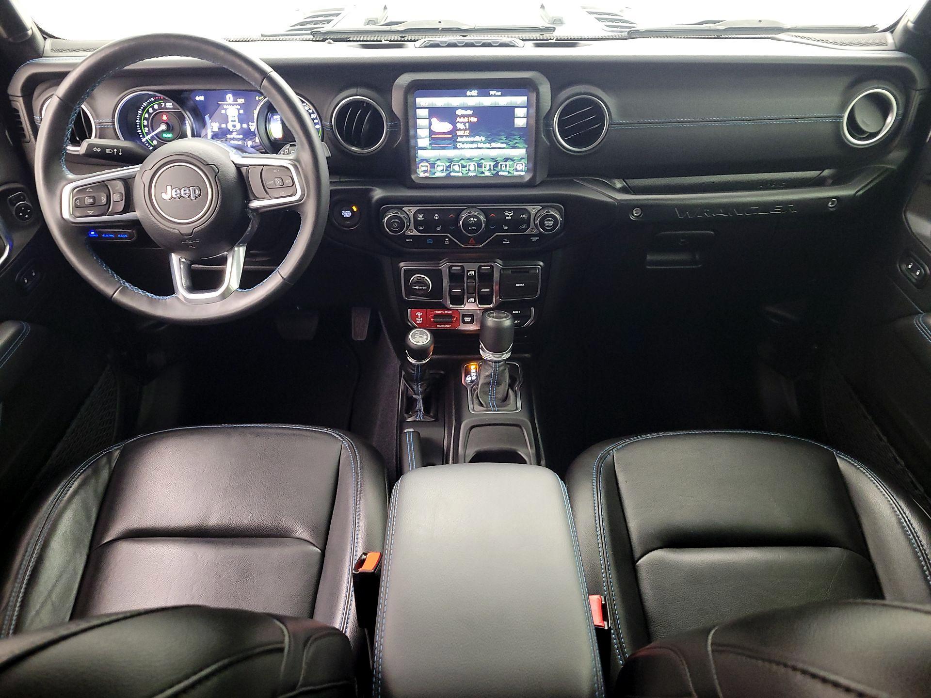 Thumbnail: 2022 Jeep Wrangler - 9