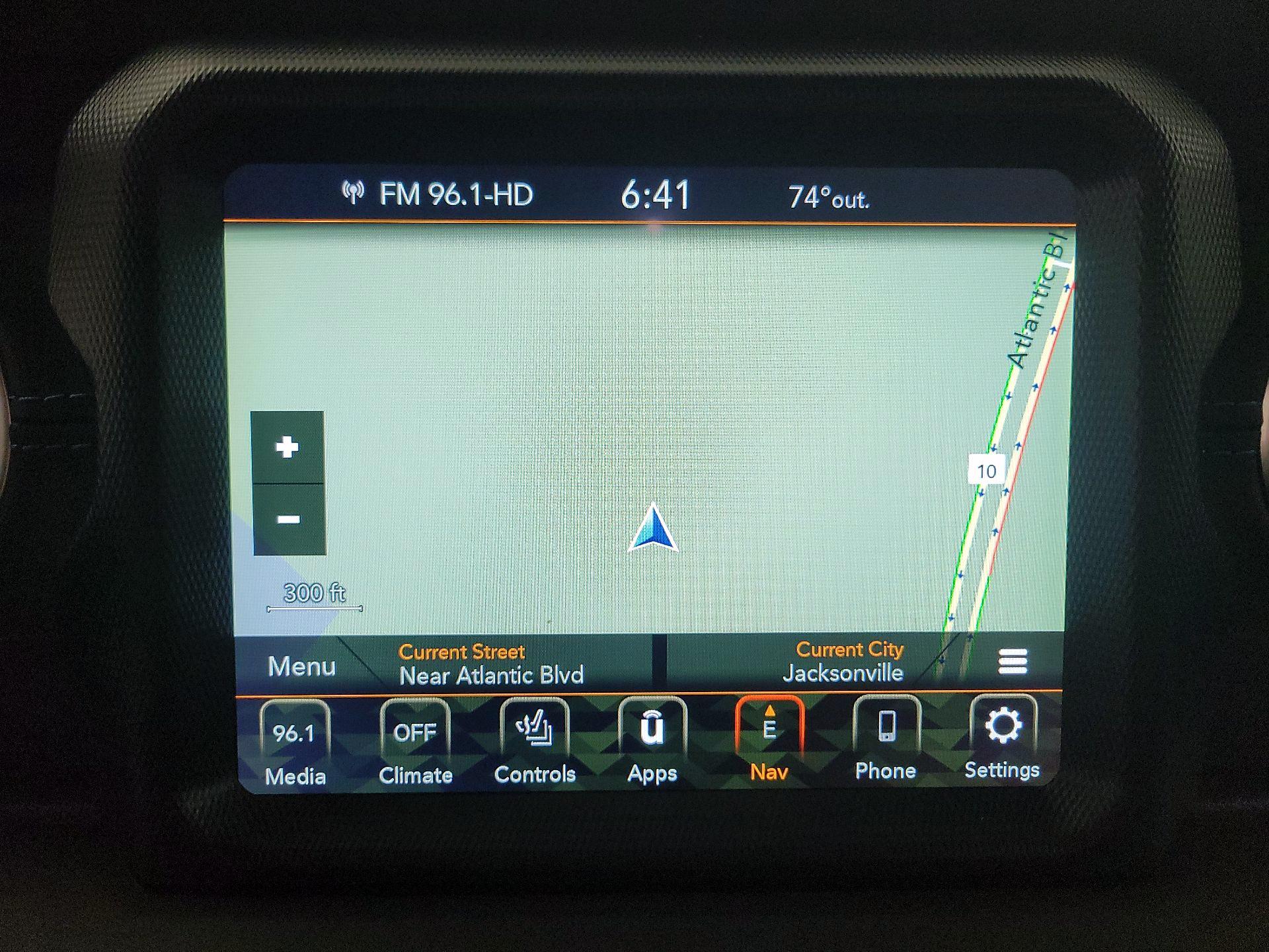 Thumbnail: 2022 Jeep Wrangler - 14