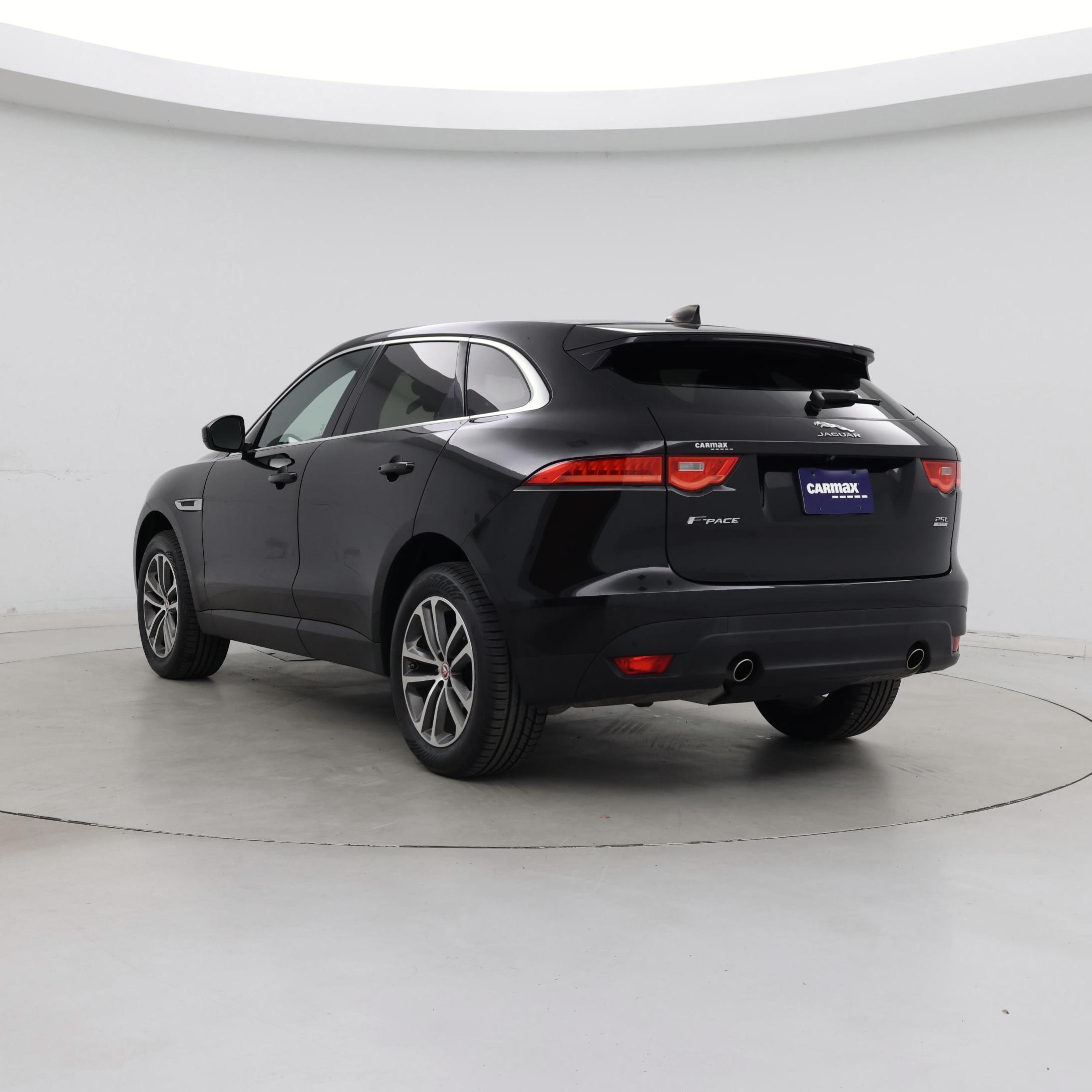 Thumbnail: 2020 Jaguar F-Pace - 2