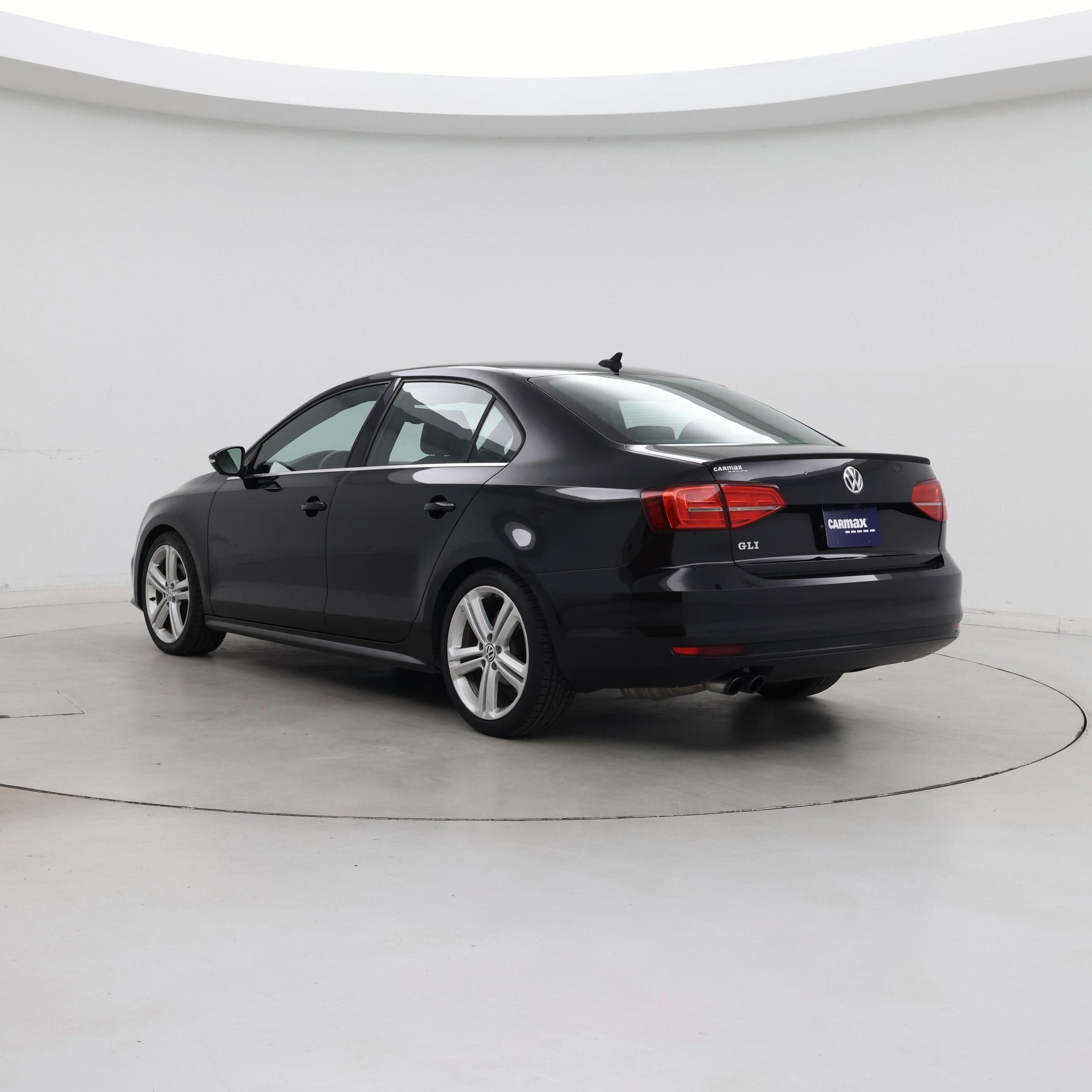Thumbnail: 2015 Volkswagen Jetta - 2