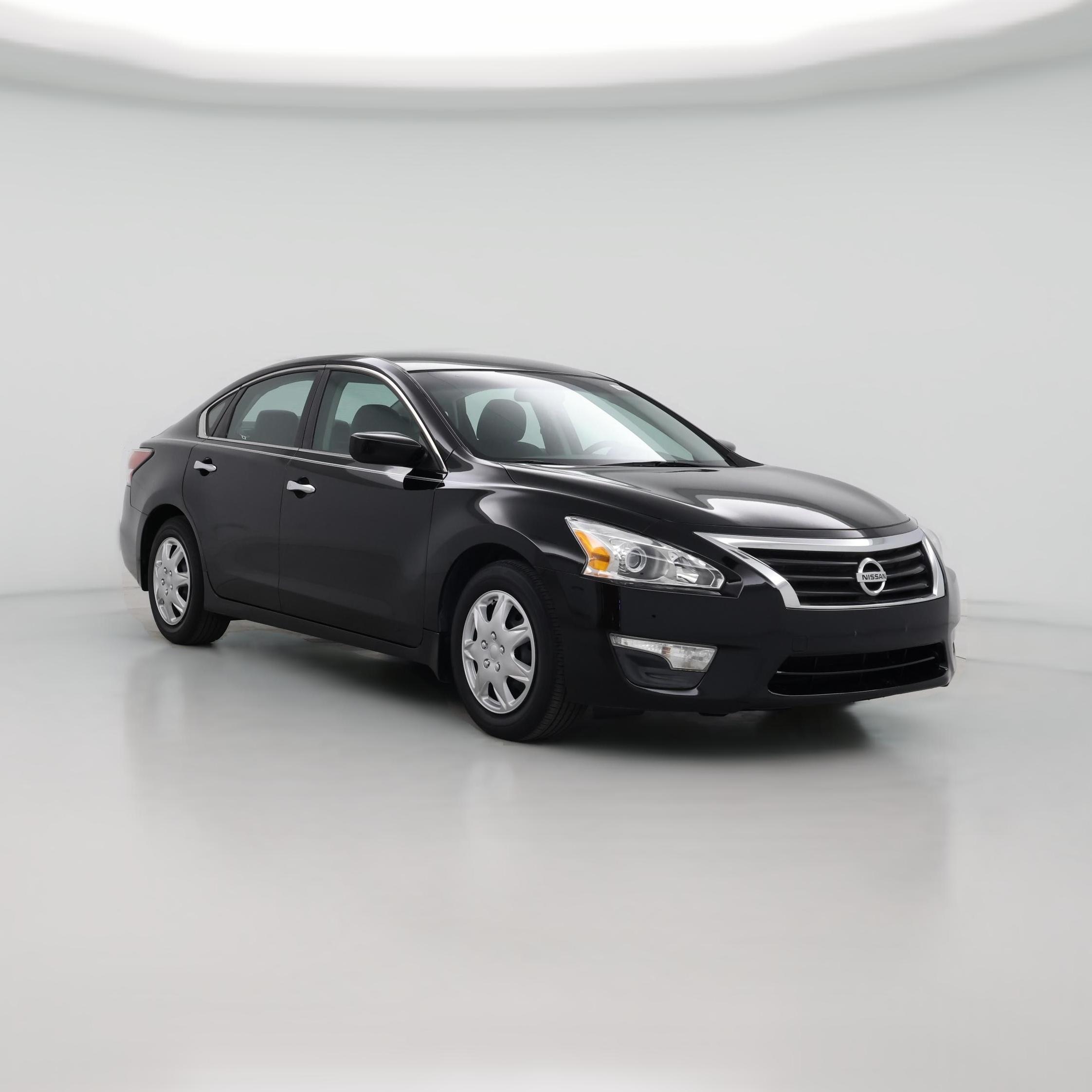 Thumbnail: 2015 Nissan Altima - 1