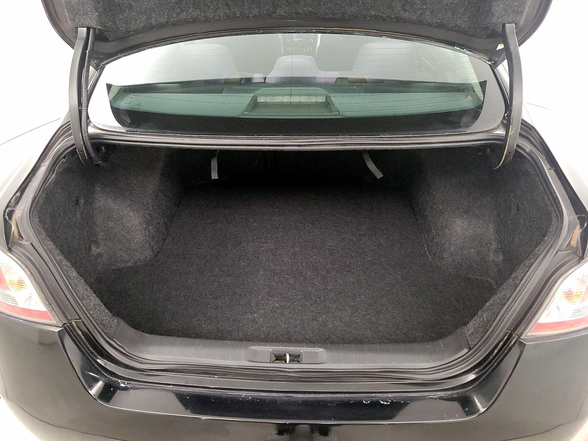 Thumbnail: 2015 Nissan Altima - 20