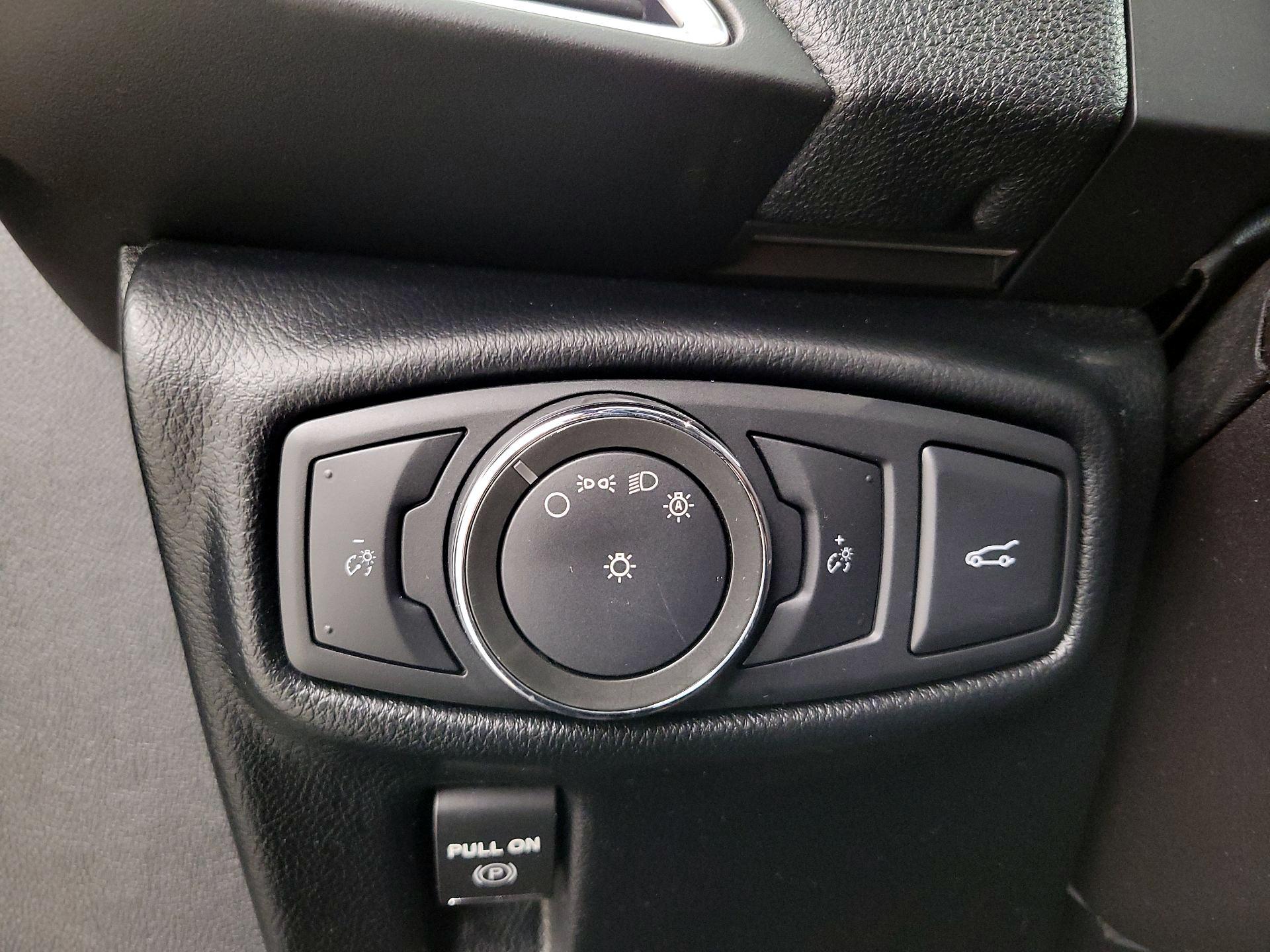 Thumbnail: 2016 Lincoln MKX - 13