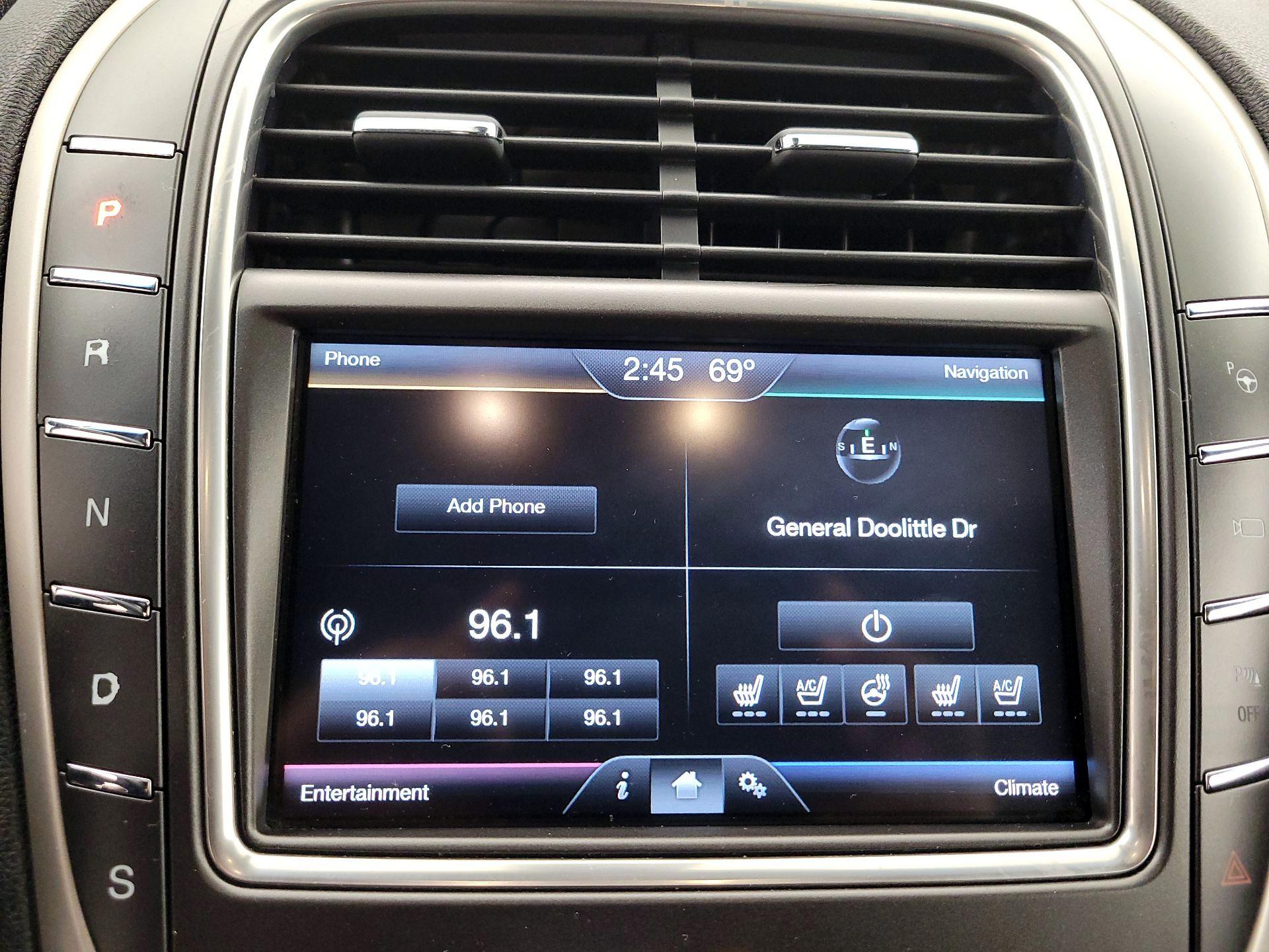 Thumbnail: 2016 Lincoln MKX - 15