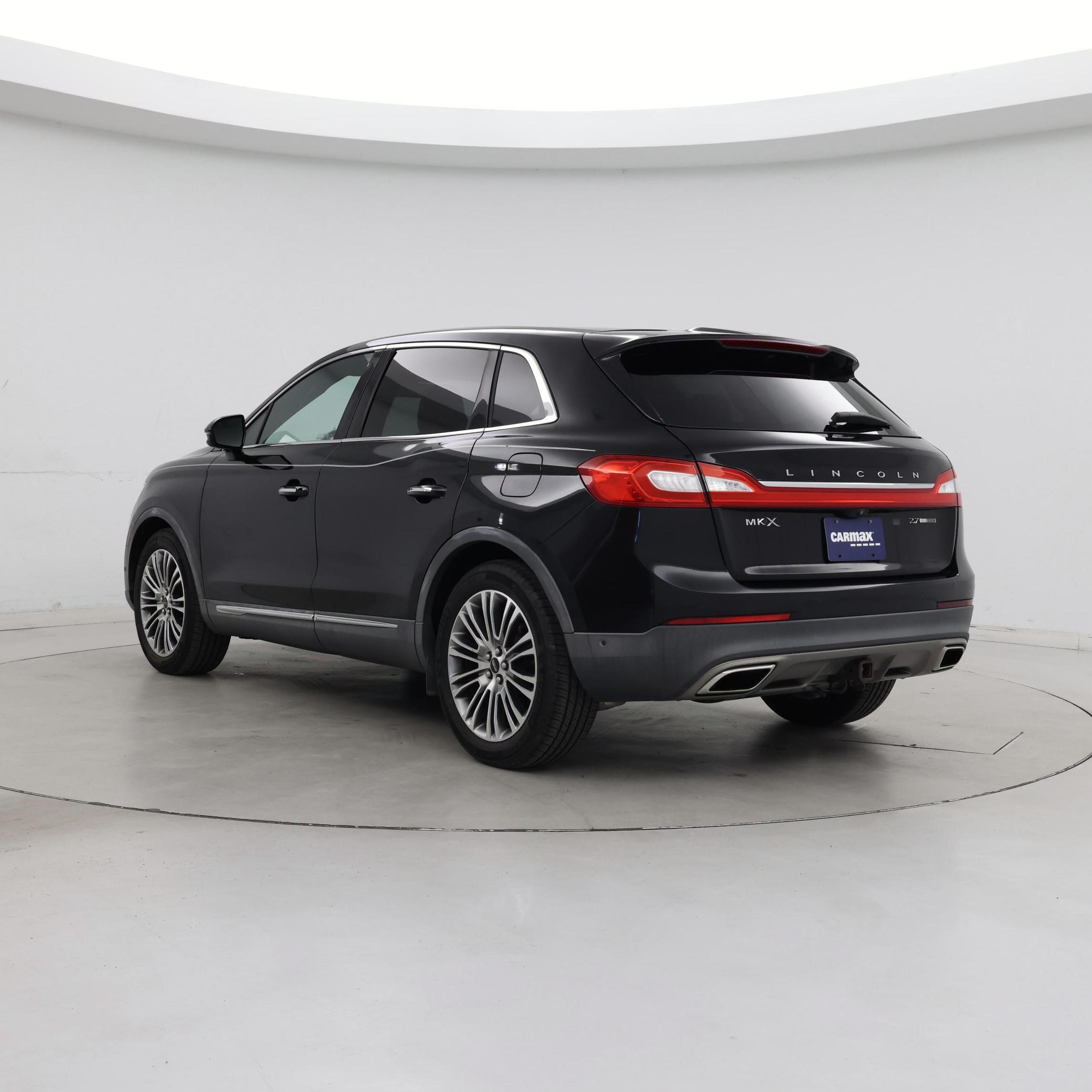 Thumbnail: 2016 Lincoln MKX - 2