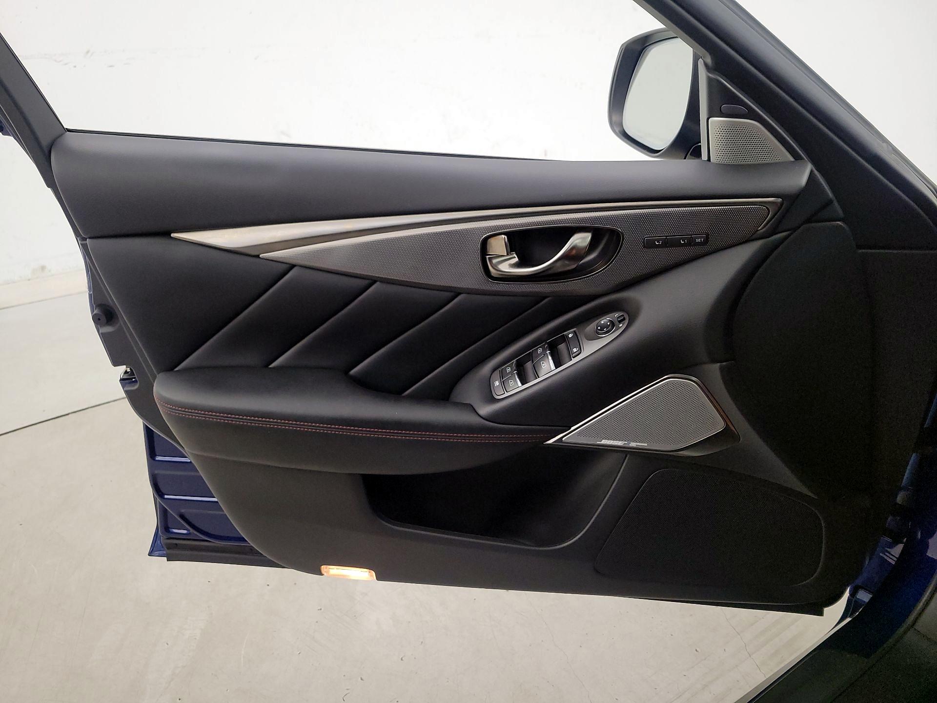 Thumbnail: 2019 INFINITI  - 12