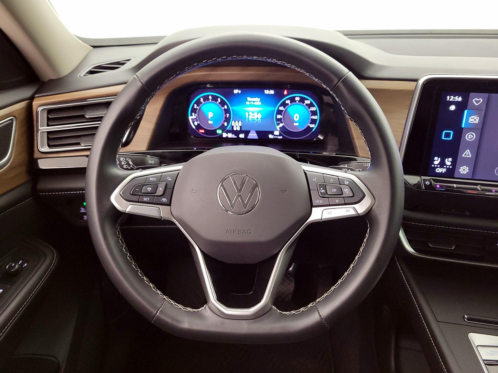 Thumbnail: 2024 Volkswagen Atlas - 10