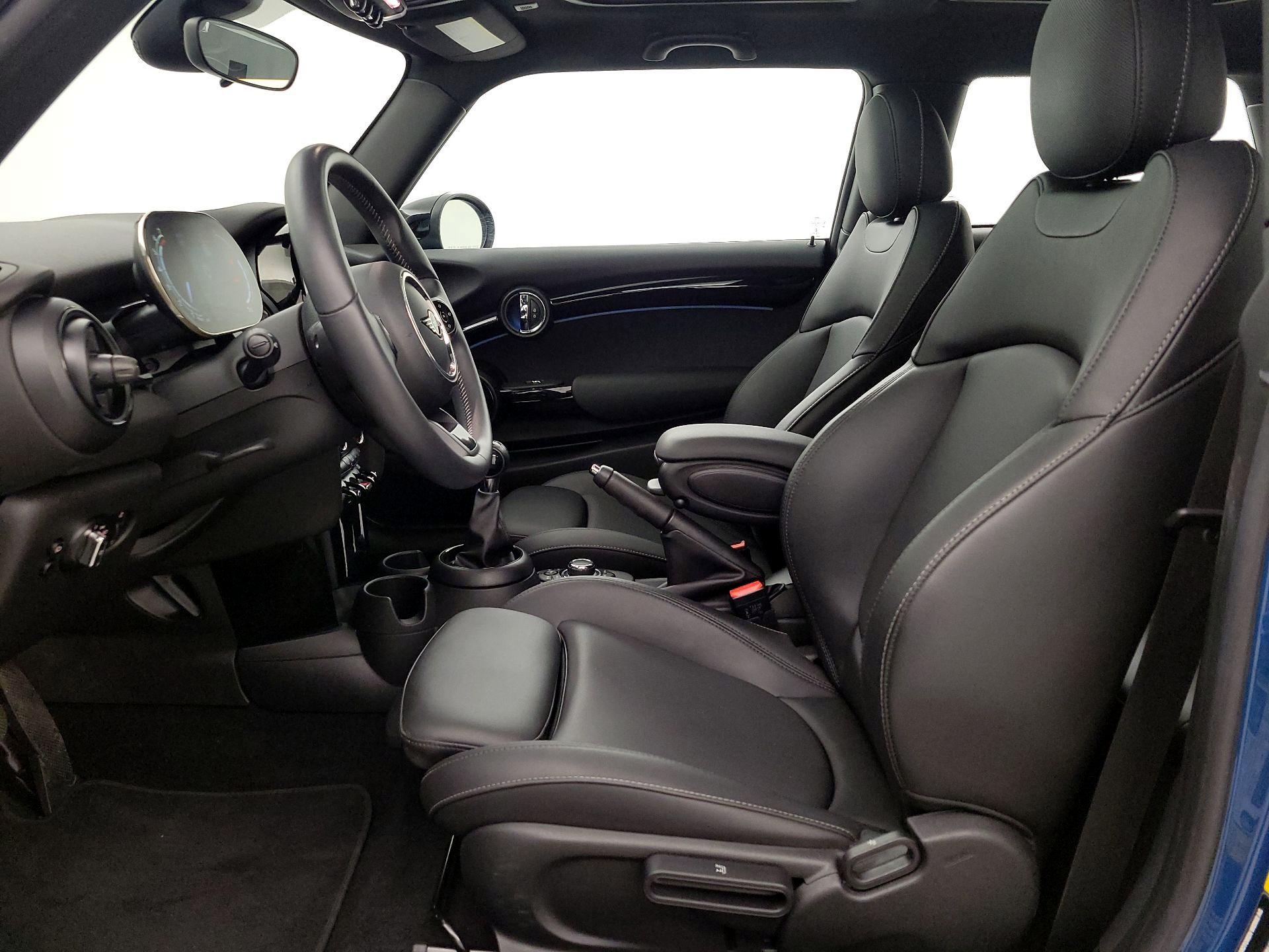 Thumbnail: 2022 MINI Cooper Hardtop - 11