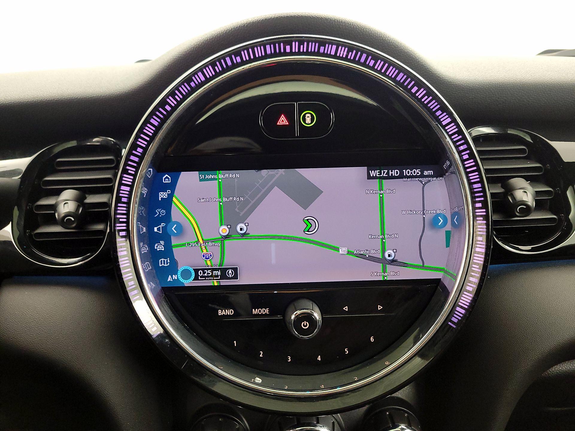 Thumbnail: 2022 MINI Cooper Hardtop - 14