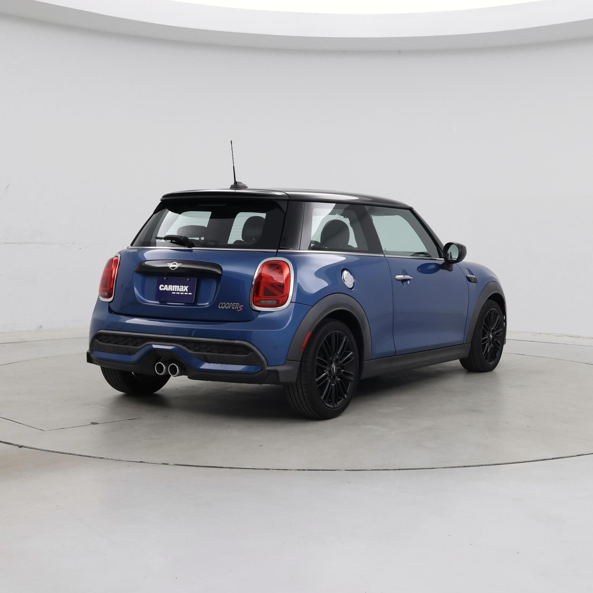 Thumbnail: 2022 MINI Cooper Hardtop - 8