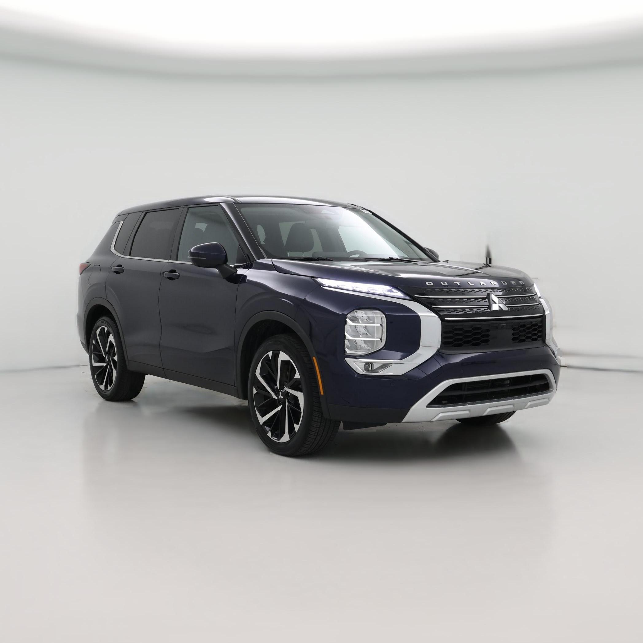 Thumbnail: 2024 Mitsubishi Outlander - 1