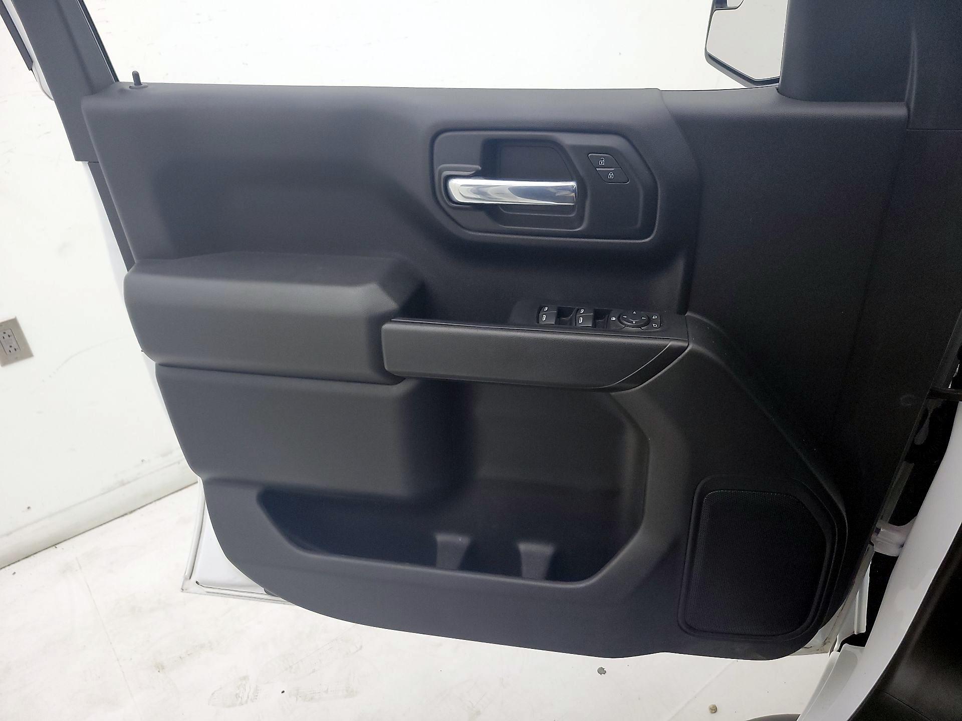 Thumbnail: 2023 Chevrolet Silverado 1500 - 12