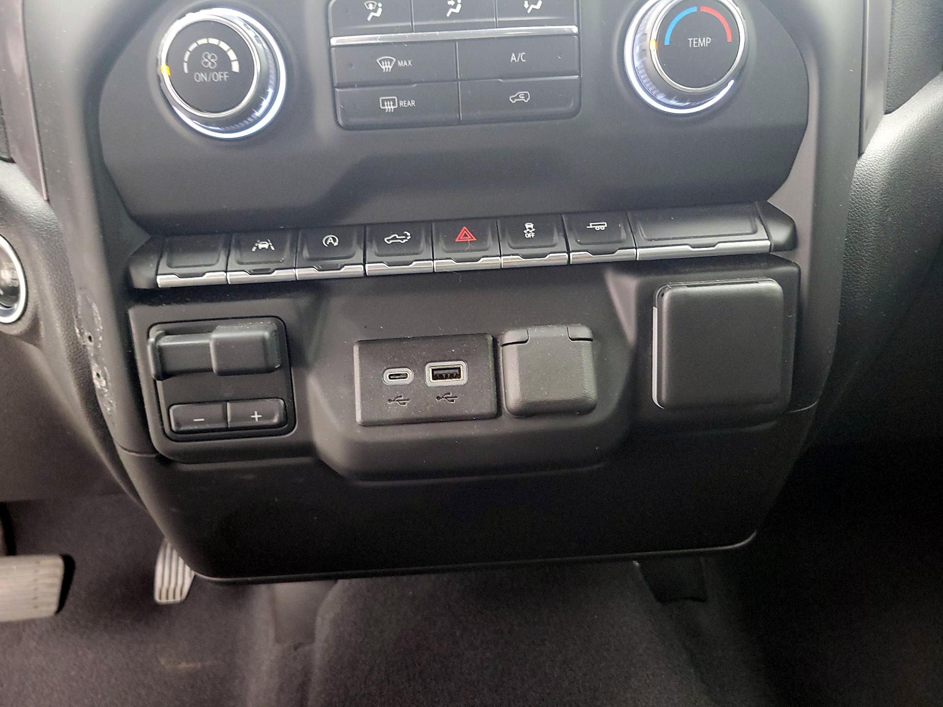 Thumbnail: 2023 Chevrolet Silverado 1500 - 18