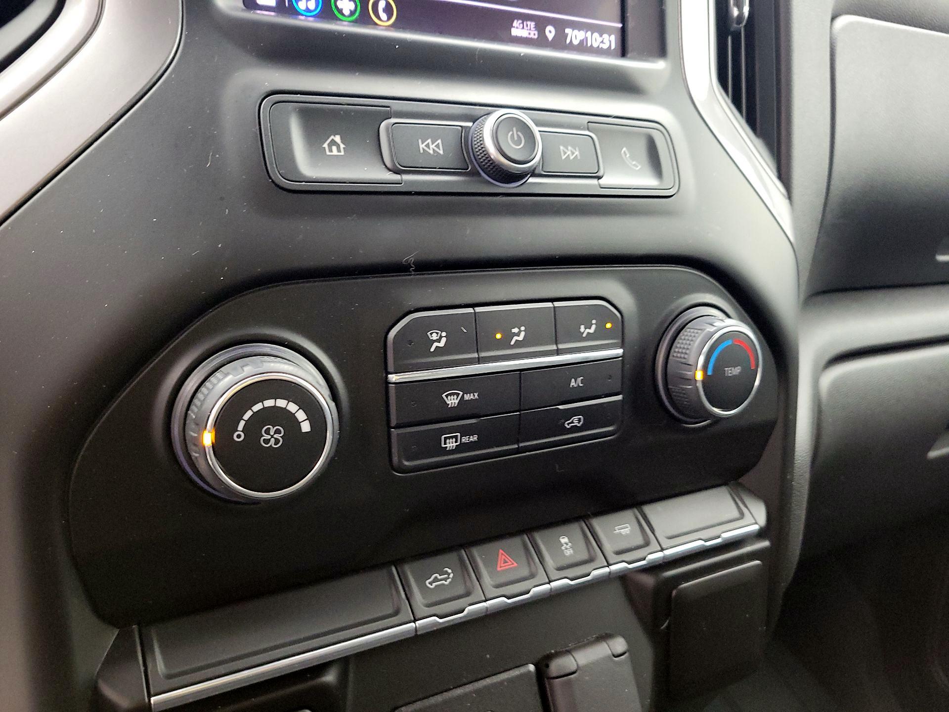 Thumbnail: 2020 Chevrolet Silverado 1500 - 16