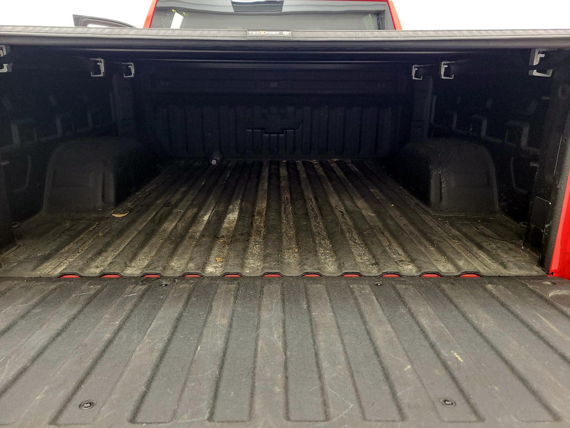 Thumbnail: 2020 Chevrolet Silverado 1500 - 20