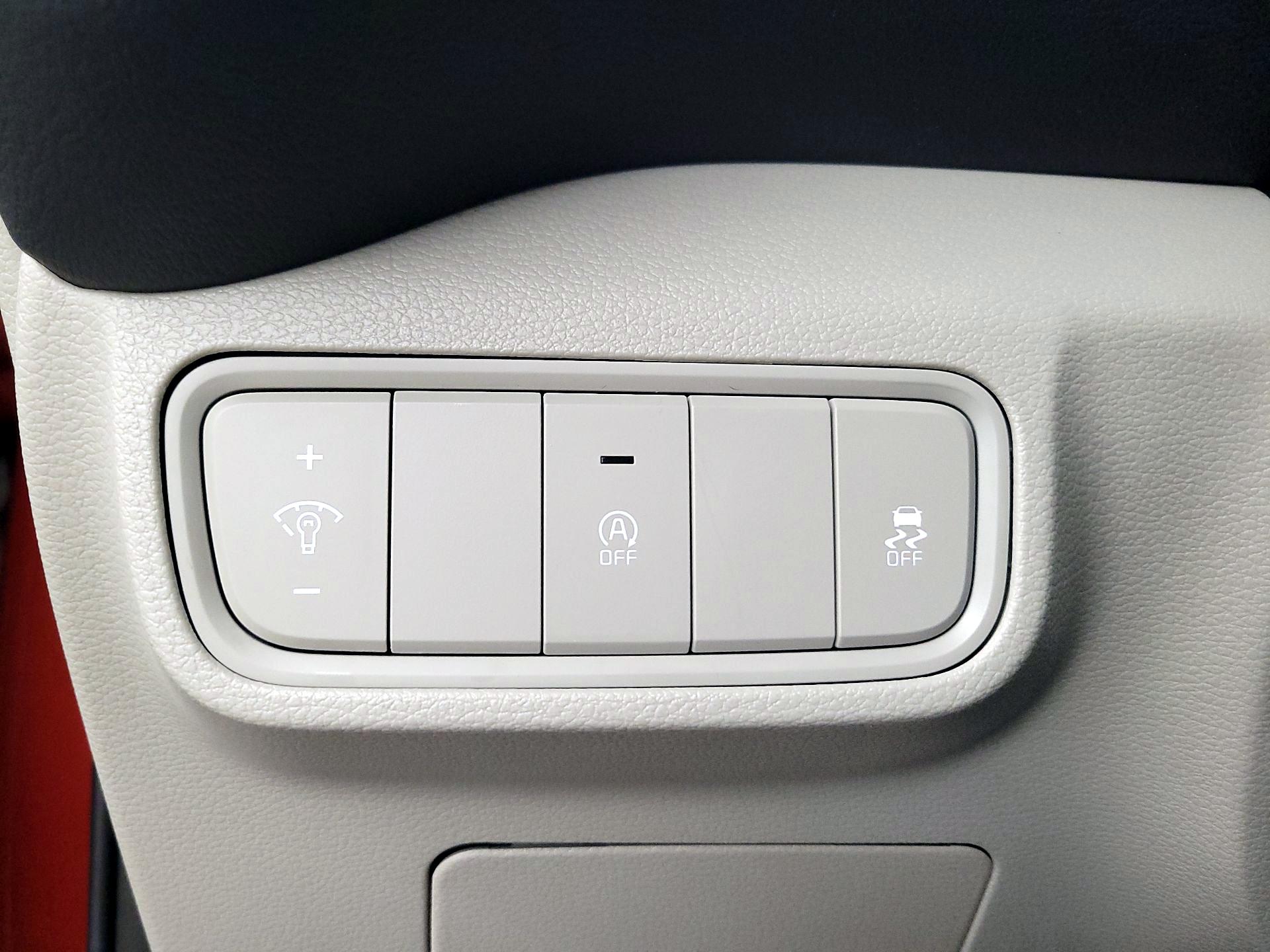 Thumbnail: 2022 Kia Soul - 13