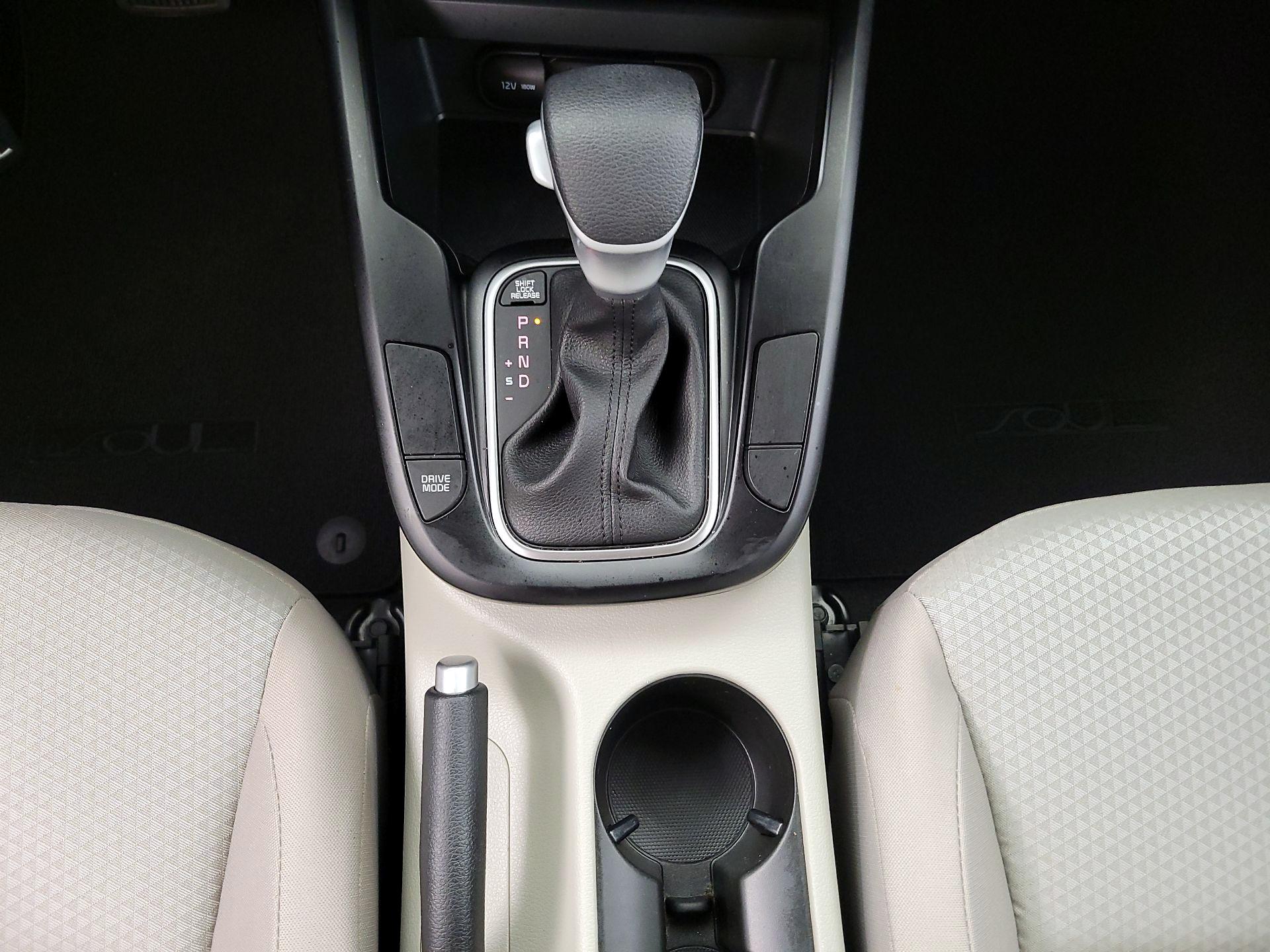 Thumbnail: 2022 Kia Soul - 17