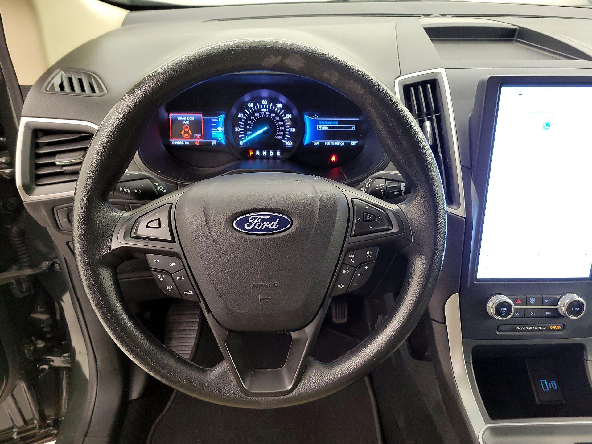 Thumbnail: 2022 Ford Edge - 10