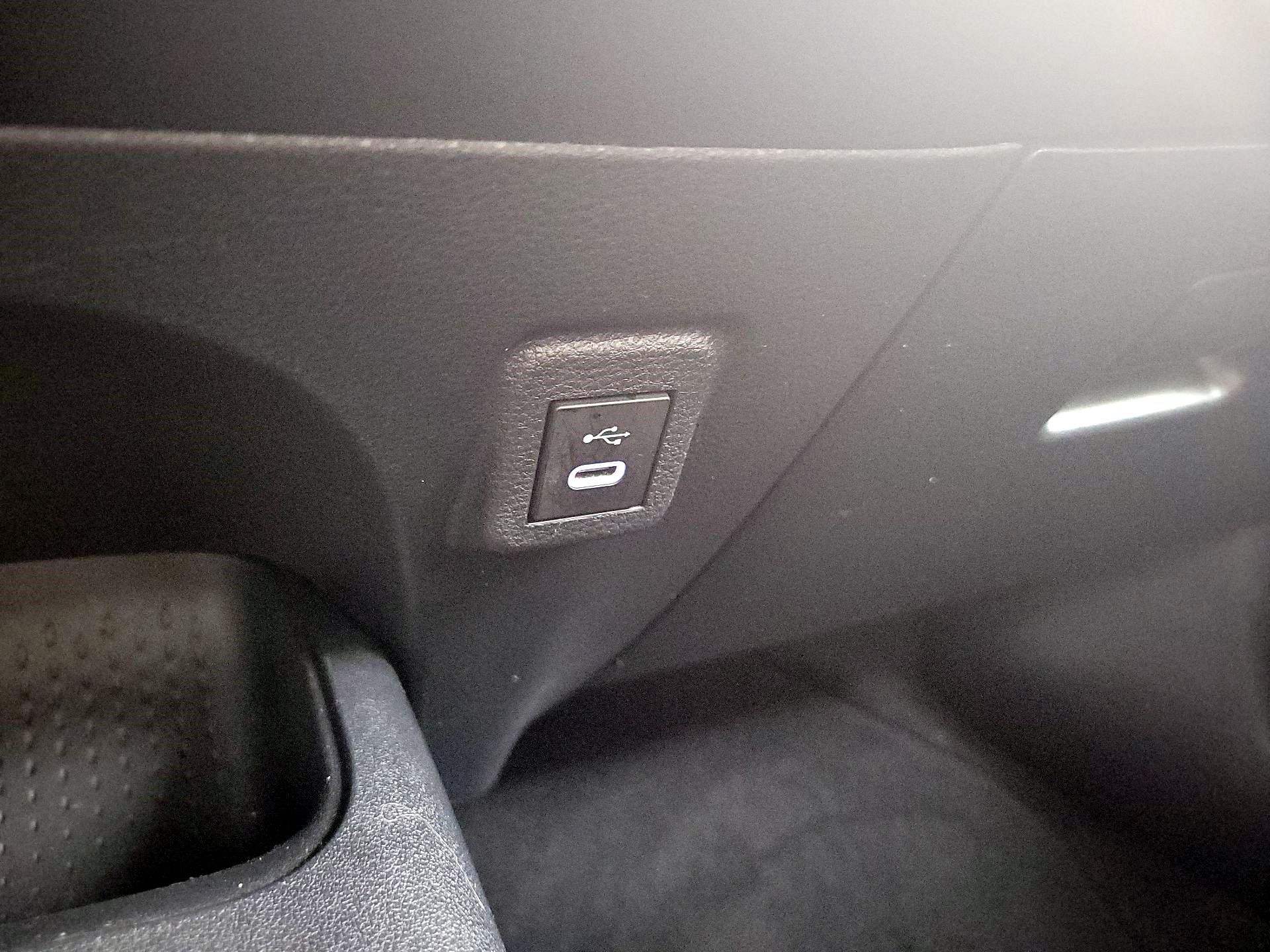 Thumbnail: 2024 Toyota Corolla - 16