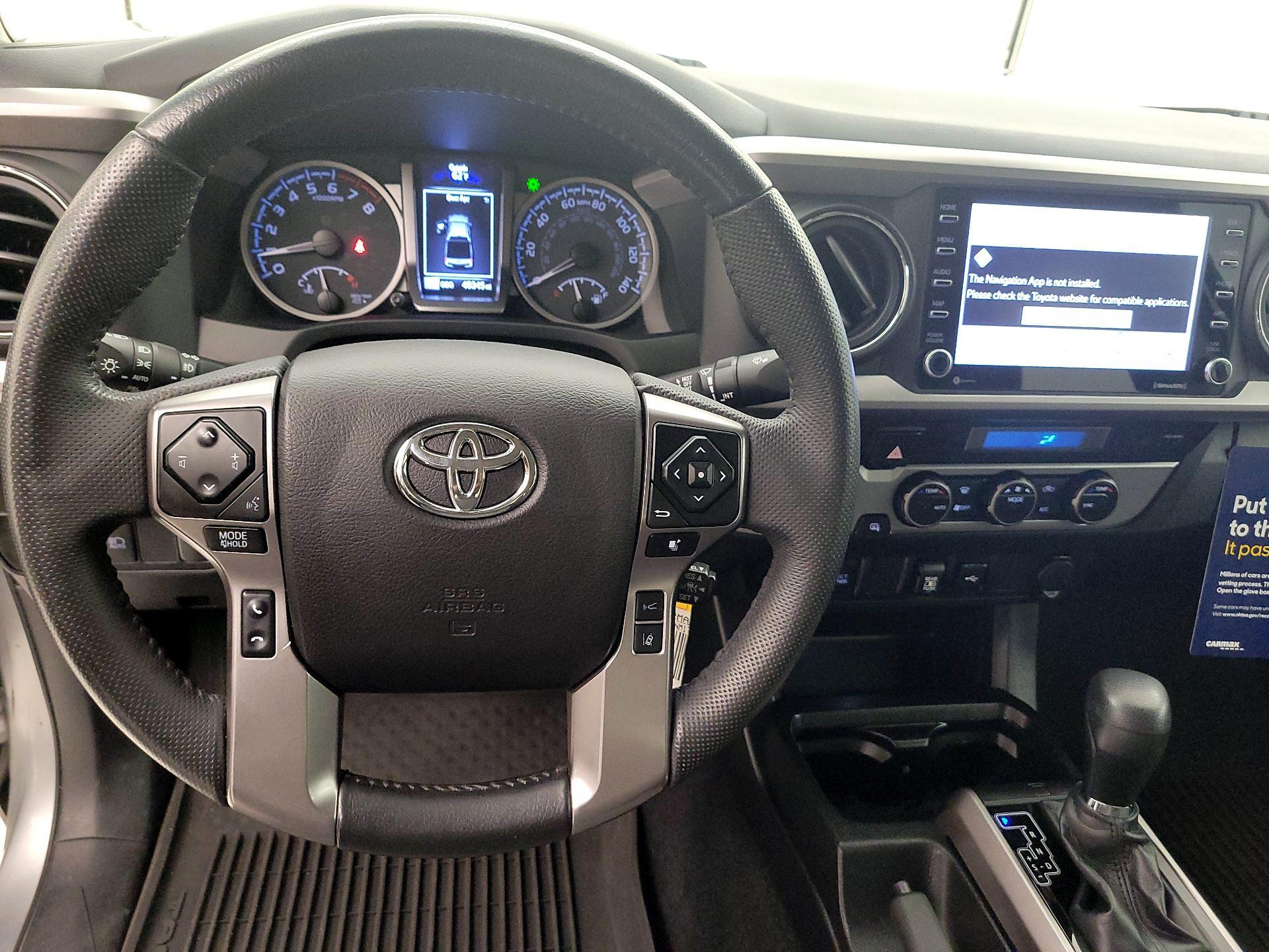 Thumbnail: 2022 Toyota Tacoma - 10