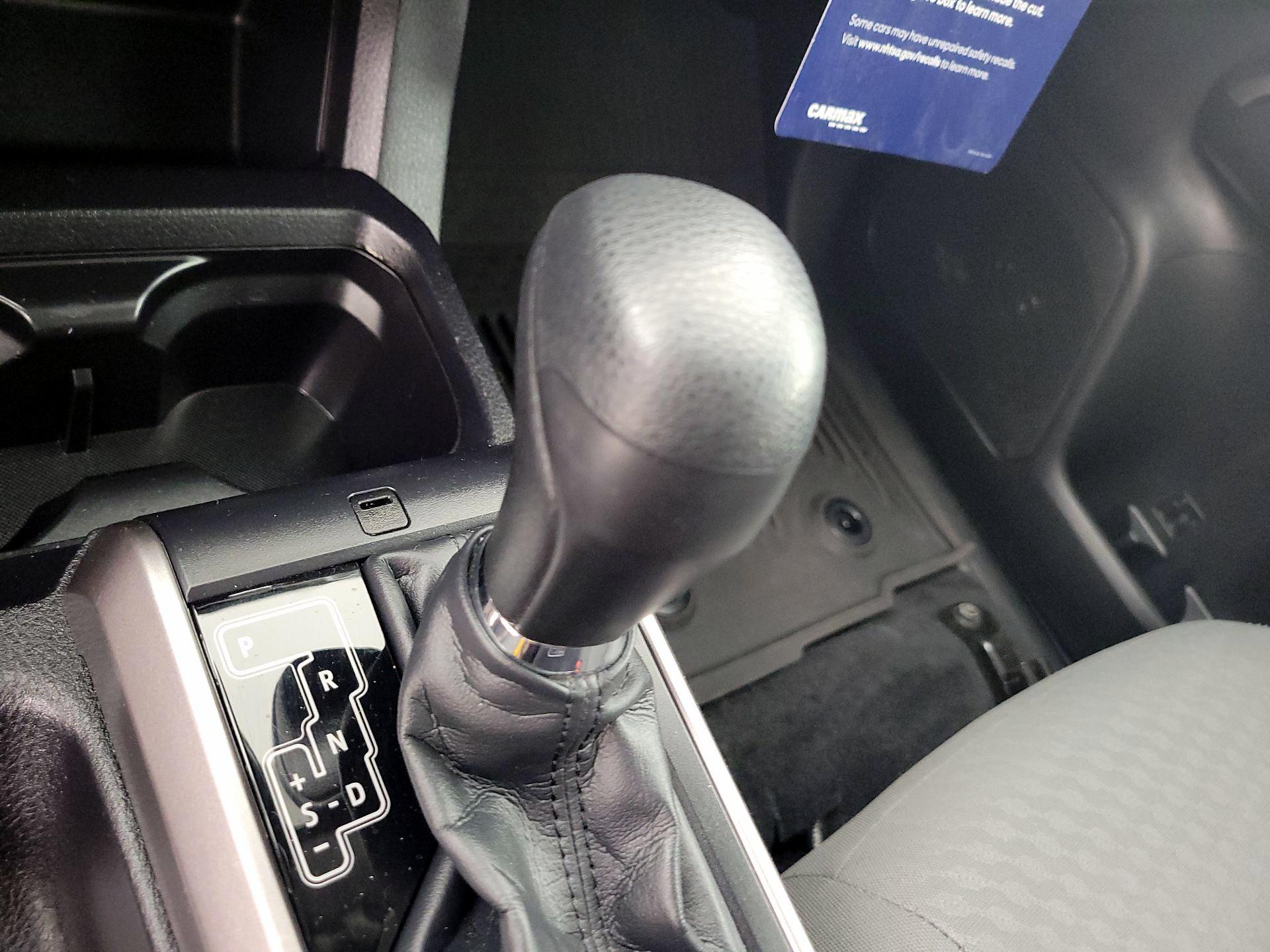 Thumbnail: 2022 Toyota Tacoma - 17