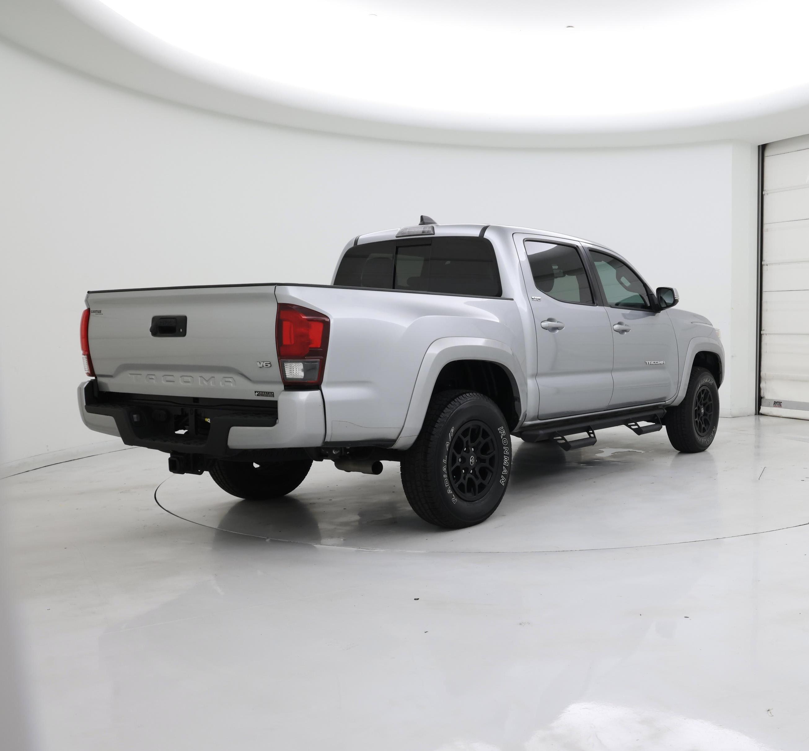 Thumbnail: 2022 Toyota Tacoma - 8