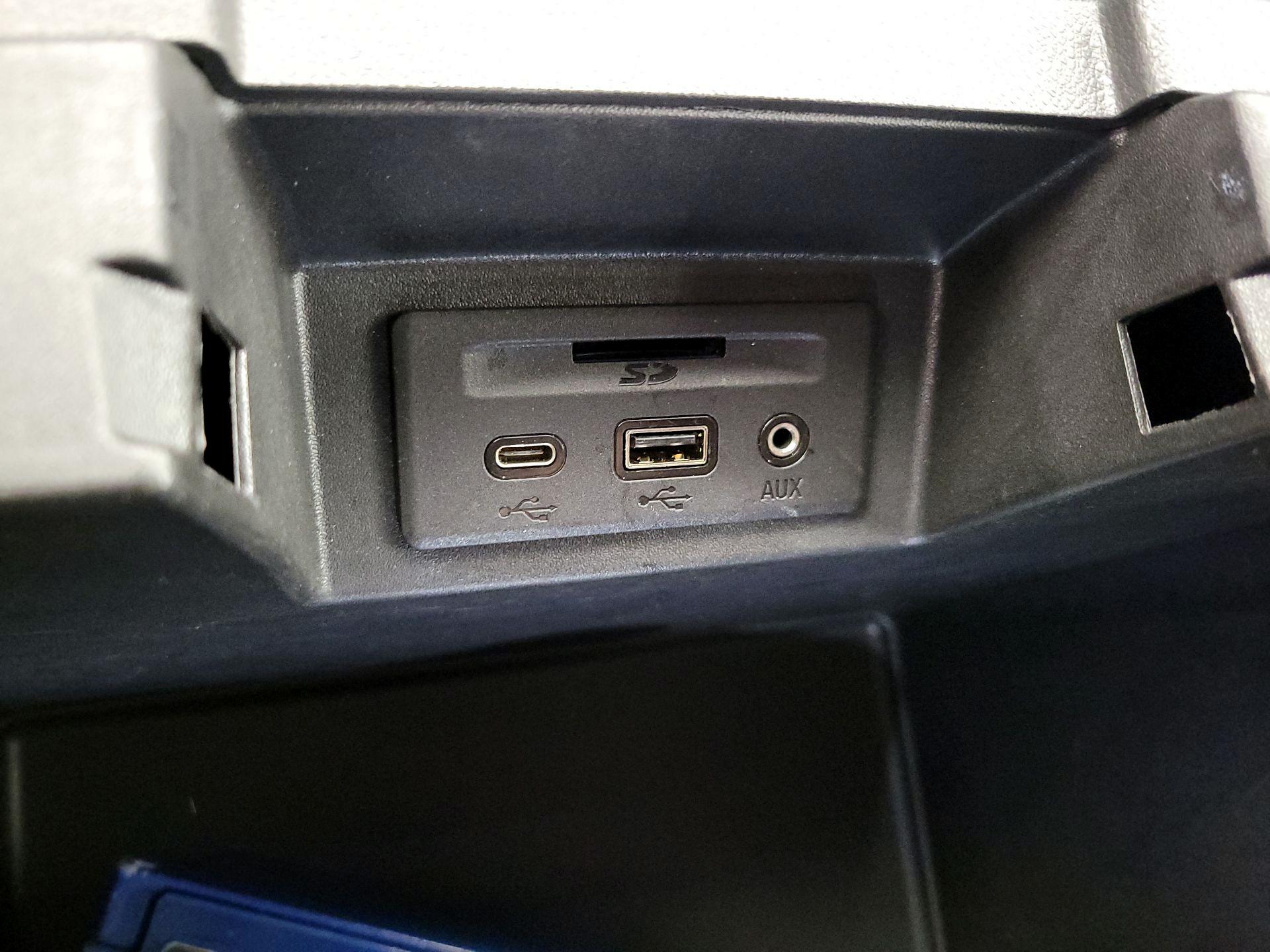 Thumbnail: 2021 Chevrolet Silverado 1500 - 18