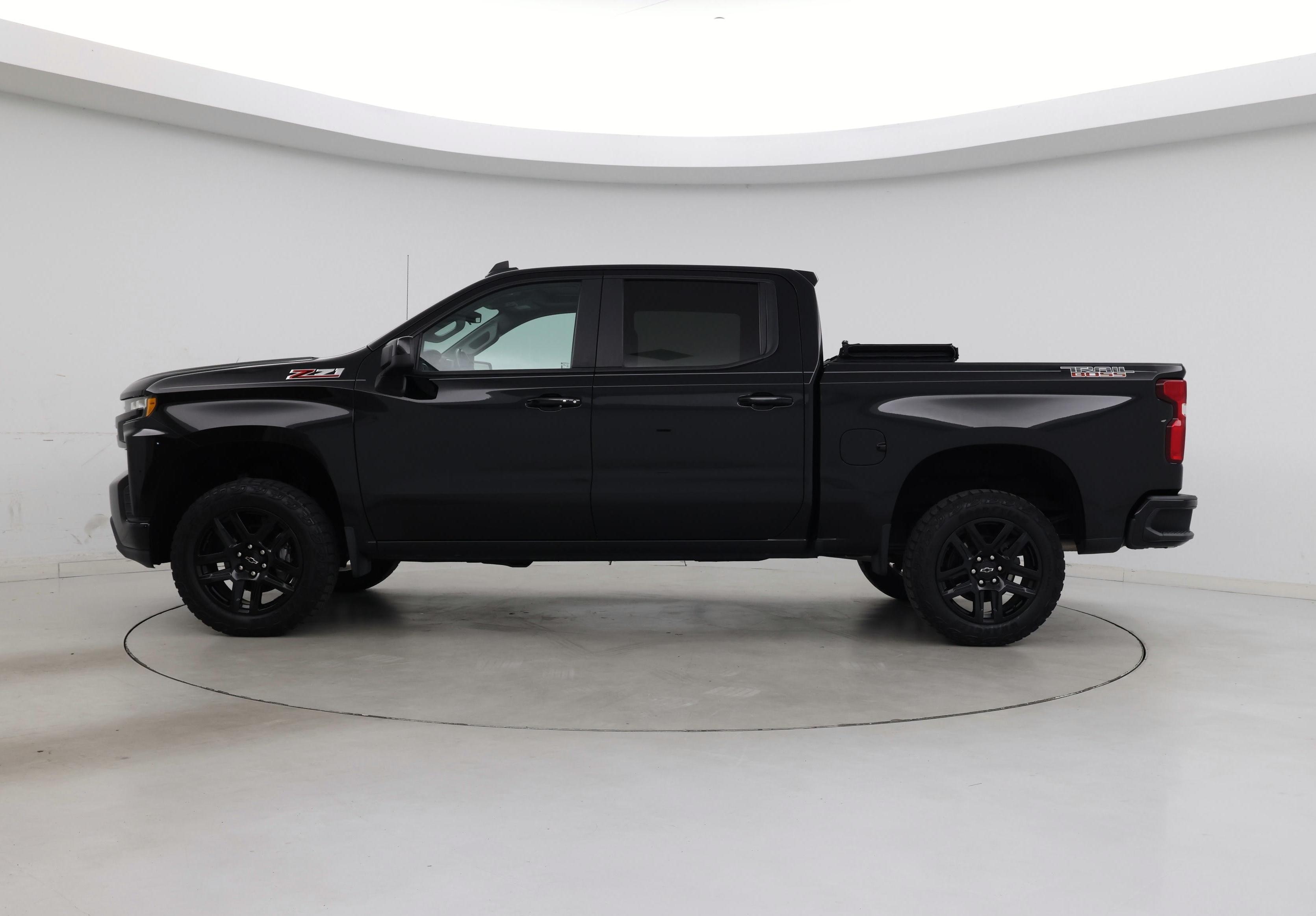 Thumbnail: 2021 Chevrolet Silverado 1500 - 3