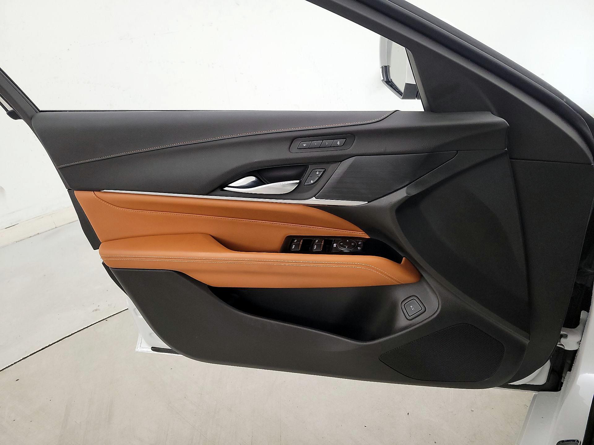 Thumbnail: 2021 Cadillac CT4 - 12